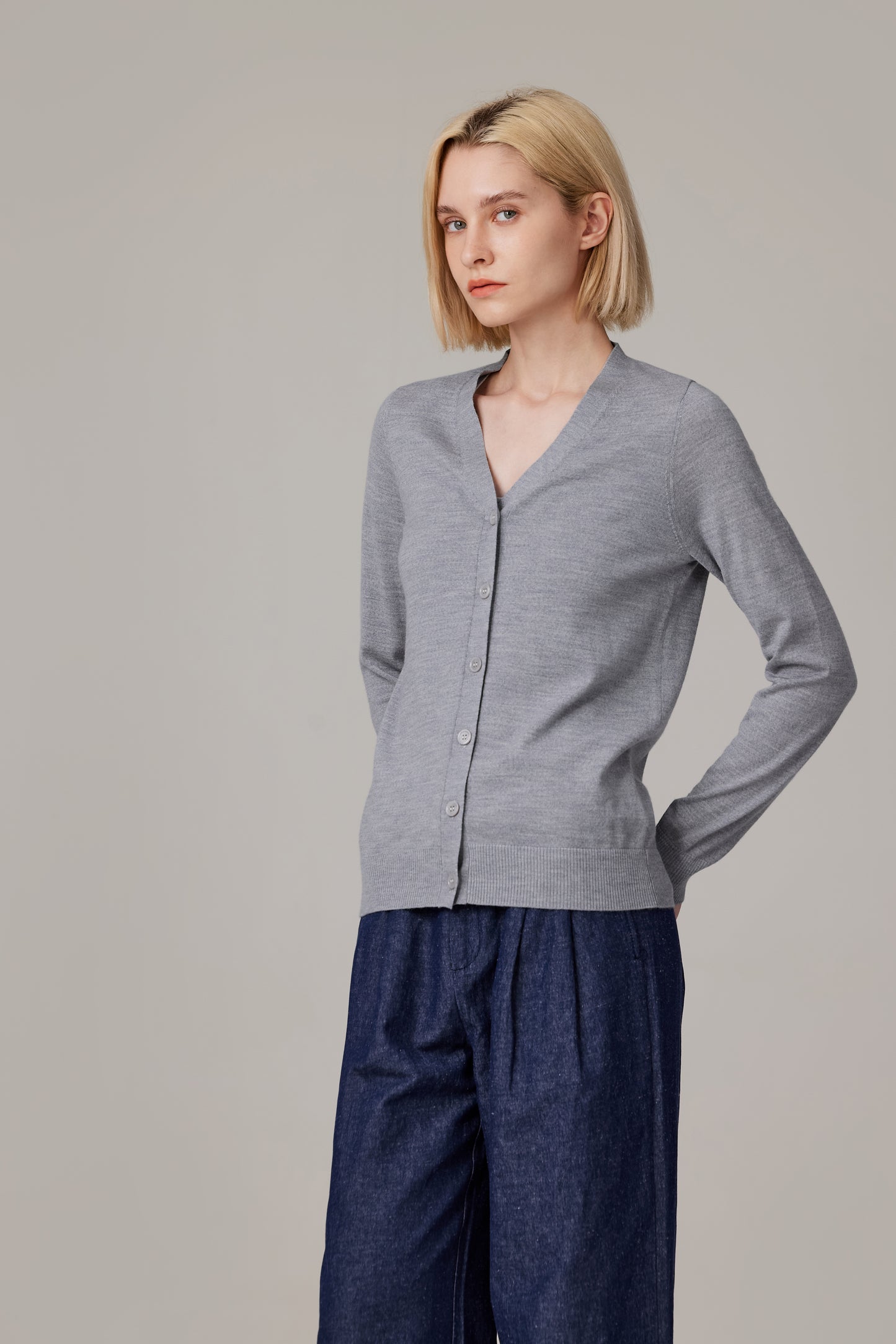 JENNIE LIU Women's 100% Merino Wool Light Weight Cardigan | Ultra Soft Fine Gauge V Neck Sweaters for Women | Machine Washable