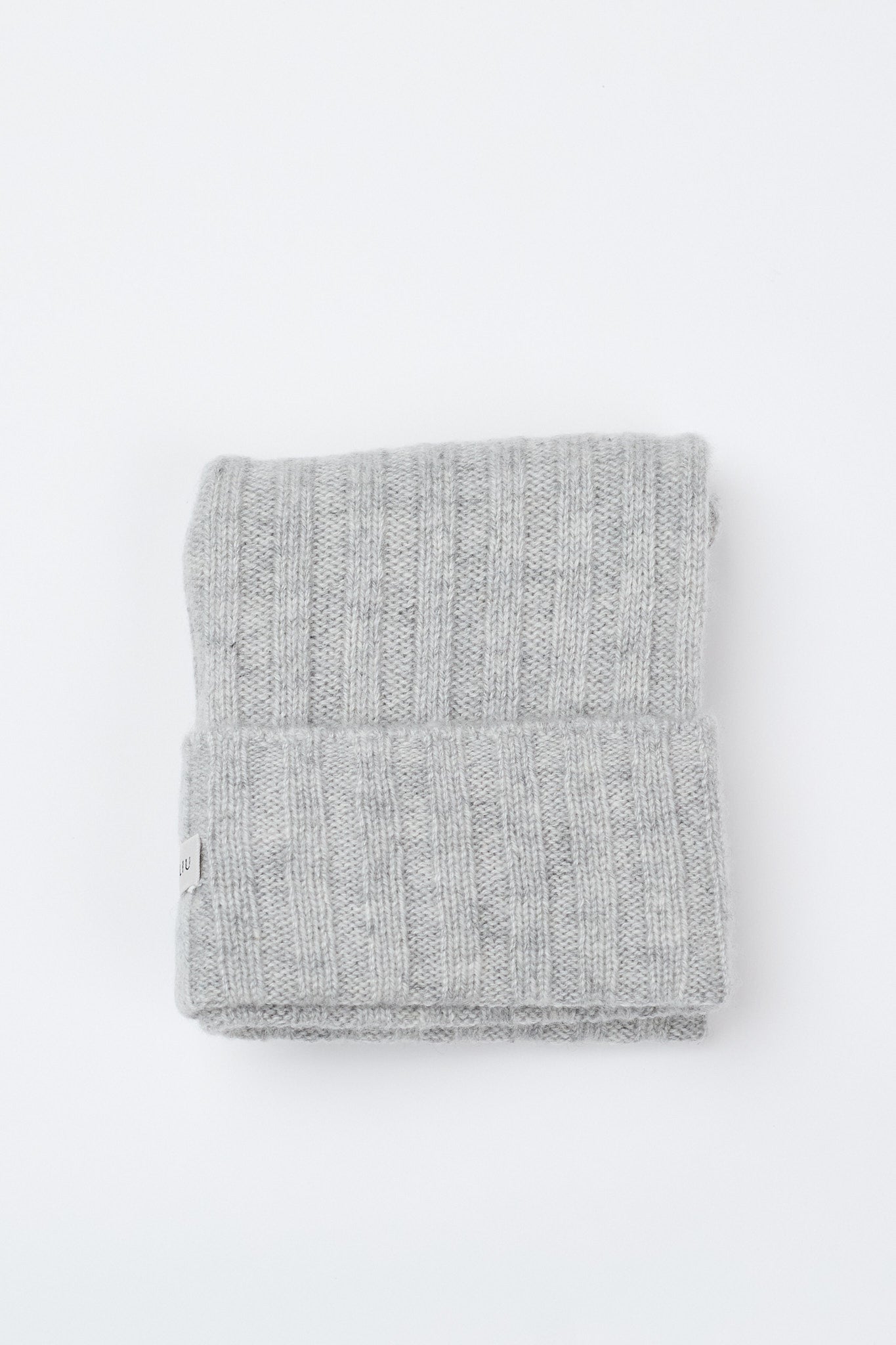 JENNIE LIU 100% Cashmere Beanies for Women