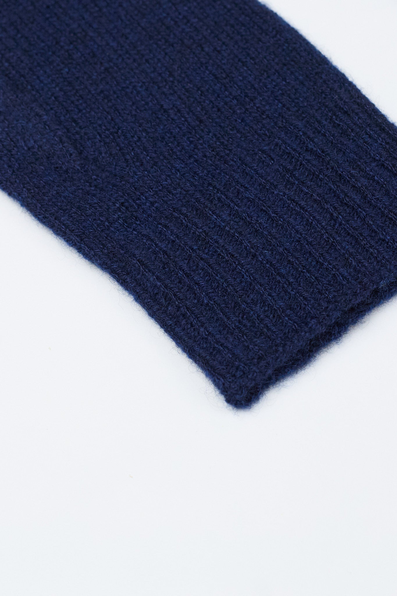 JENNIE LIU 100% Cashmere 3-ply Knitted Gloves