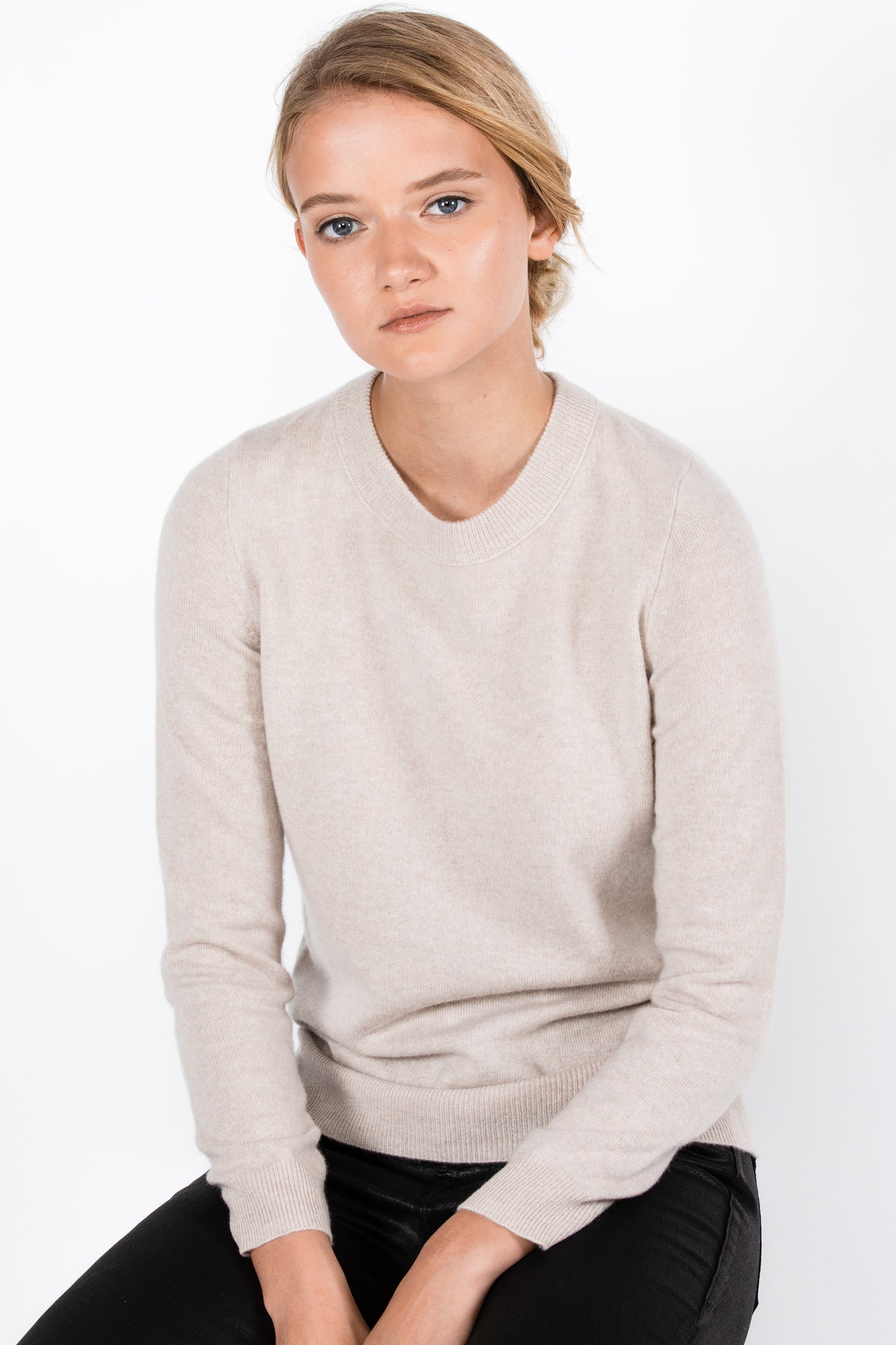 JENNIE LIU Women's 100% Pure Cashmere Long Sleeve Crew Neck Sweater