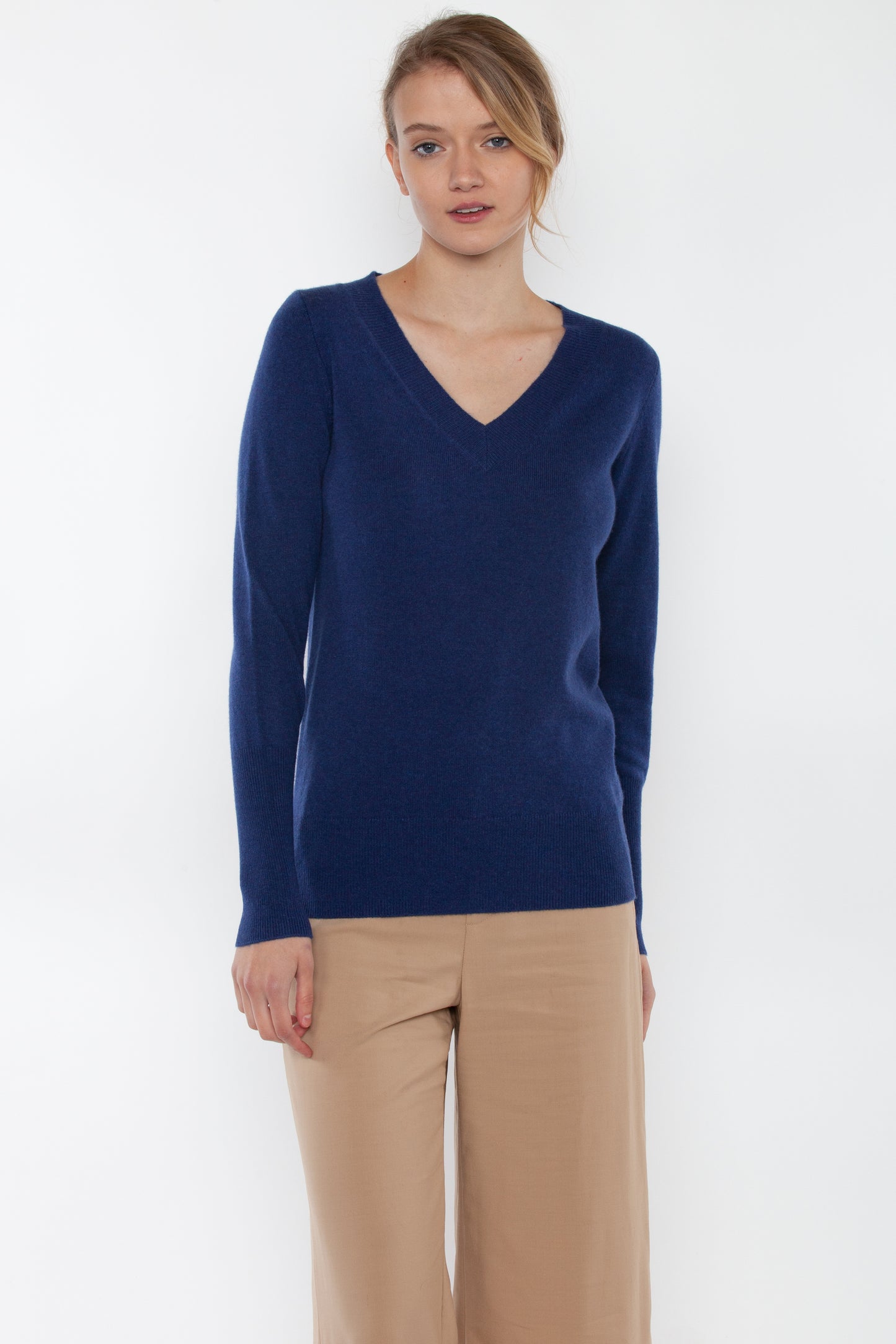 JENNIE LIU Women's 100% Pure Cashmere Long Sleeve Ava V Neck Pullover Sweater