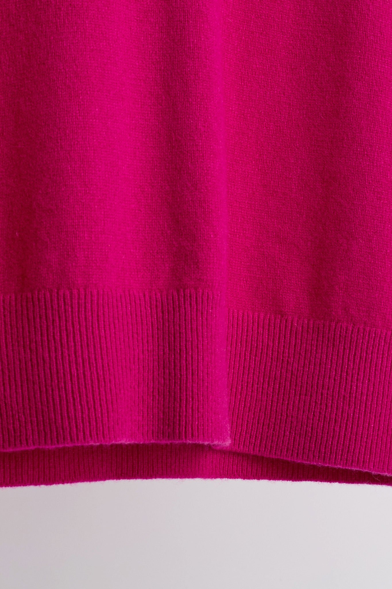 JENNIE LIU Women's 100% Pure Cashmere Long Sleeve Pullover Turtleneck Sweater