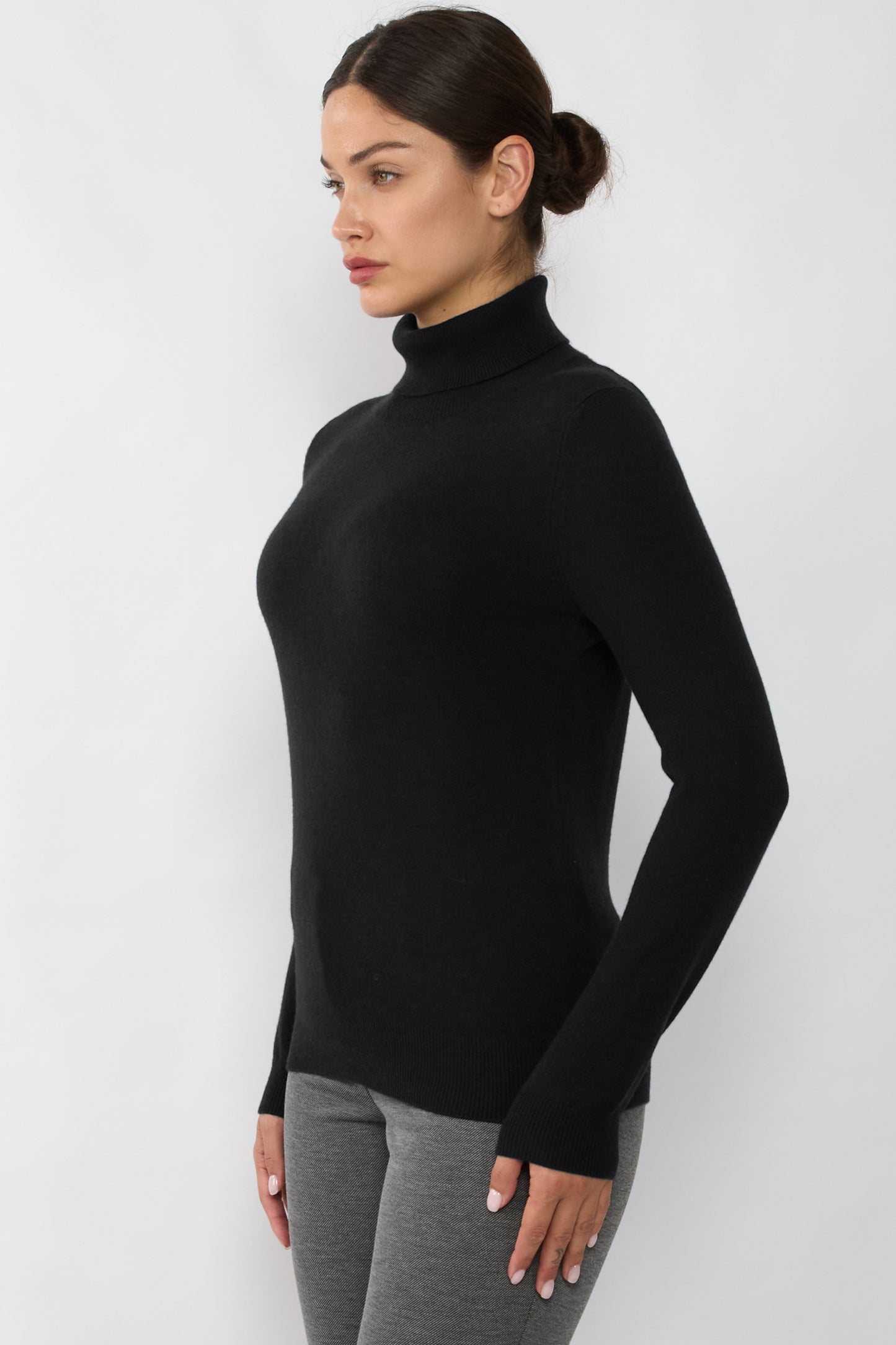 JENNIE LIU Women's 100% Pure Cashmere Long Sleeve Pullover Turtleneck Sweater