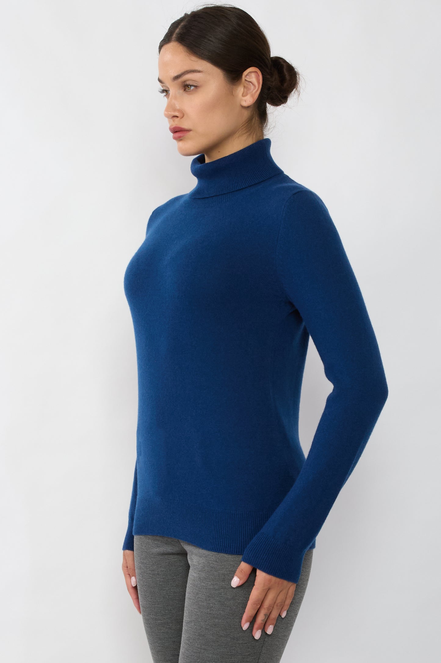 JENNIE LIU Women's 100% Pure Cashmere Long Sleeve Pullover Turtleneck Sweater