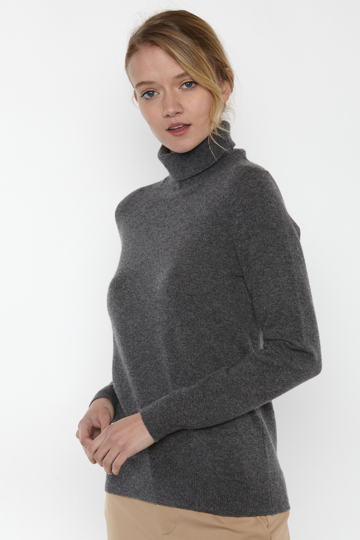 JENNIE LIU Women's 100% Pure Cashmere Long Sleeve Pullover Turtleneck Sweater