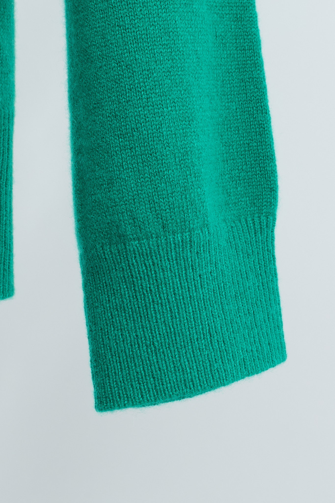 JENNIE LIU Women's 100% Pure Cashmere Long Sleeve Pullover Turtleneck Sweater