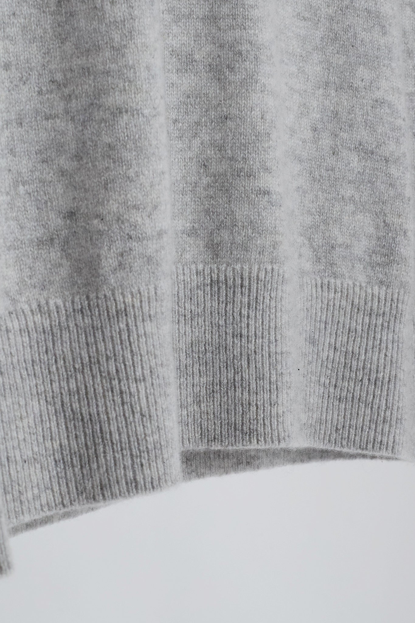 JENNIE LIU Women's 100% Pure Cashmere Long Sleeve Pullover Turtleneck Sweater