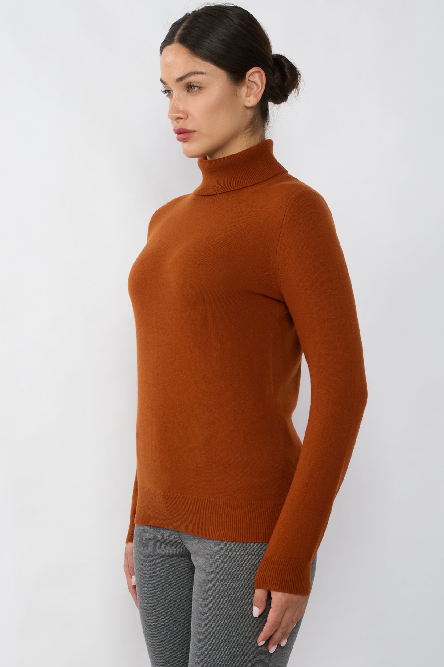 JENNIE LIU Women's 100% Pure Cashmere Long Sleeve Pullover Turtleneck Sweater