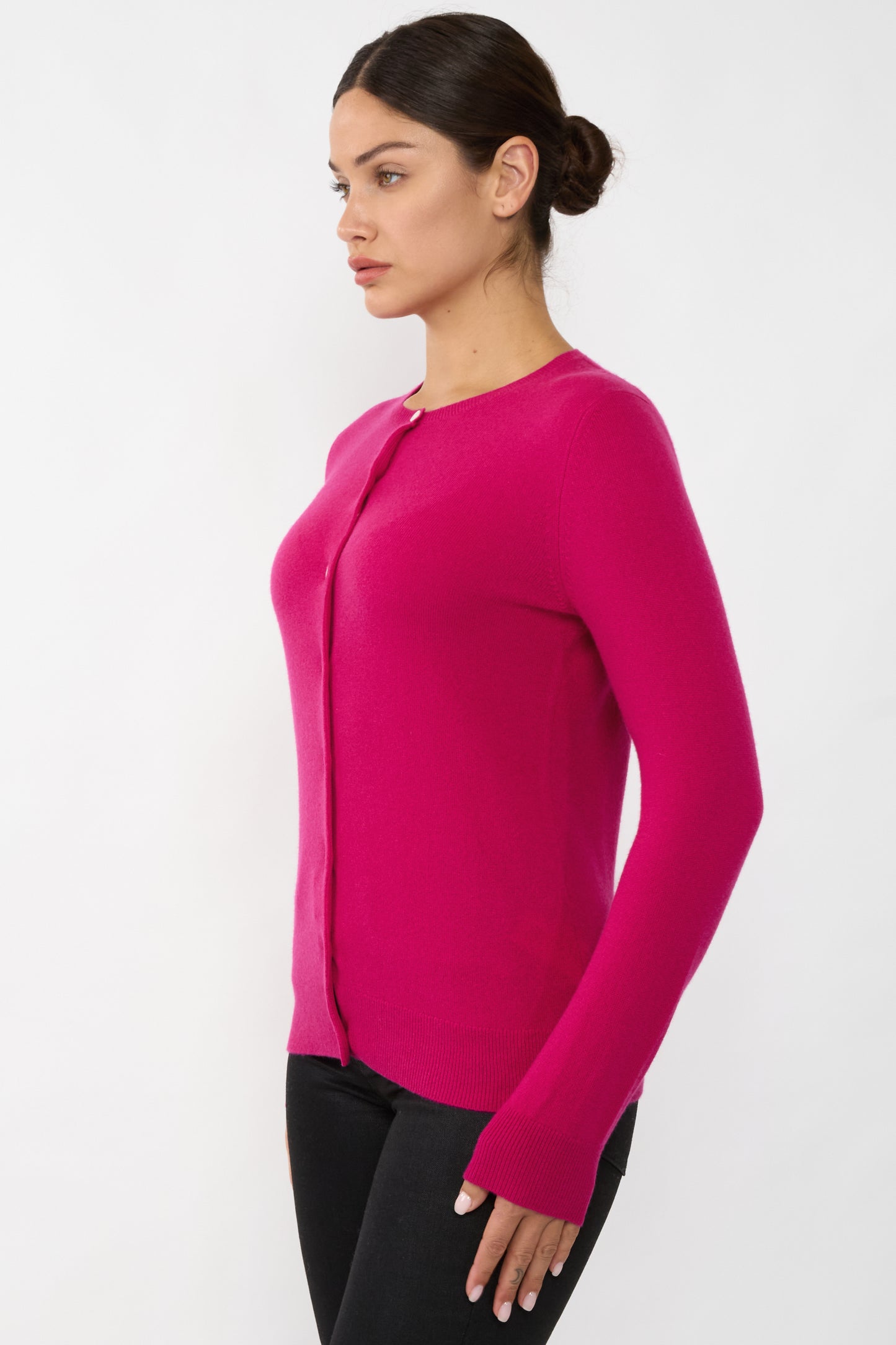 JENNIE LIU Women's 100% Cashmere Button Front Long Sleeve Crewneck Cardigan Sweater