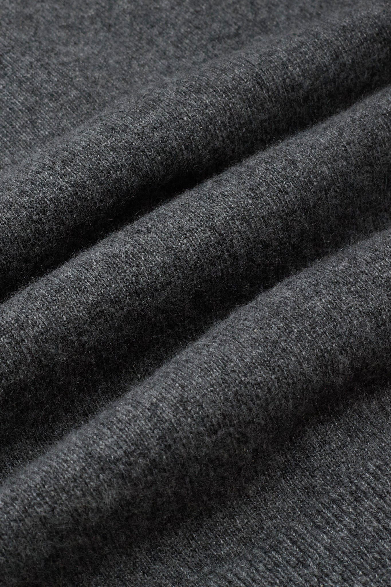 JENNIE LIU Women's 100% Cashmere Button Front Long Sleeve Crewneck Cardigan Sweater