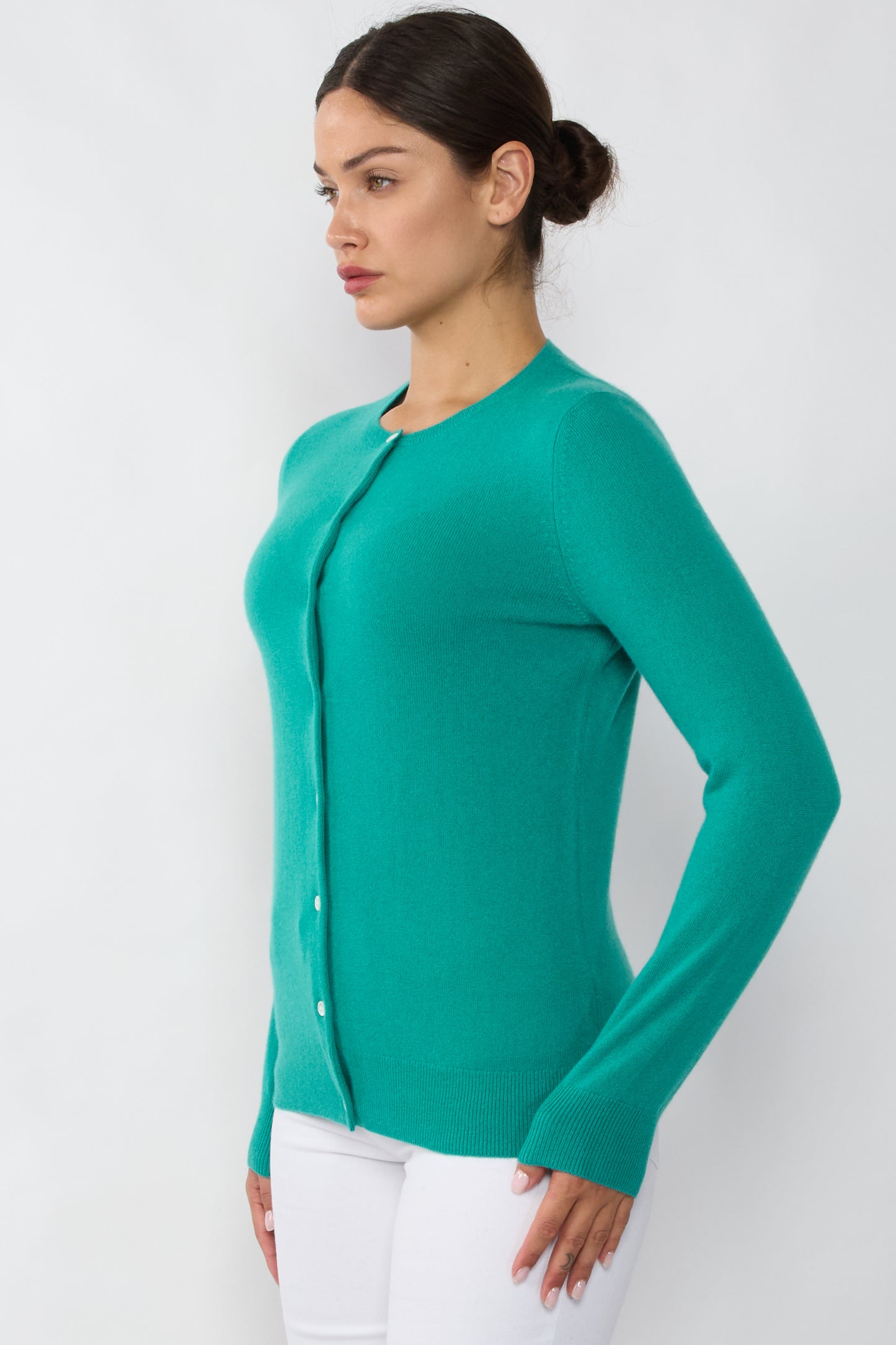 JENNIE LIU Women's 100% Cashmere Button Front Long Sleeve Crewneck Cardigan Sweater