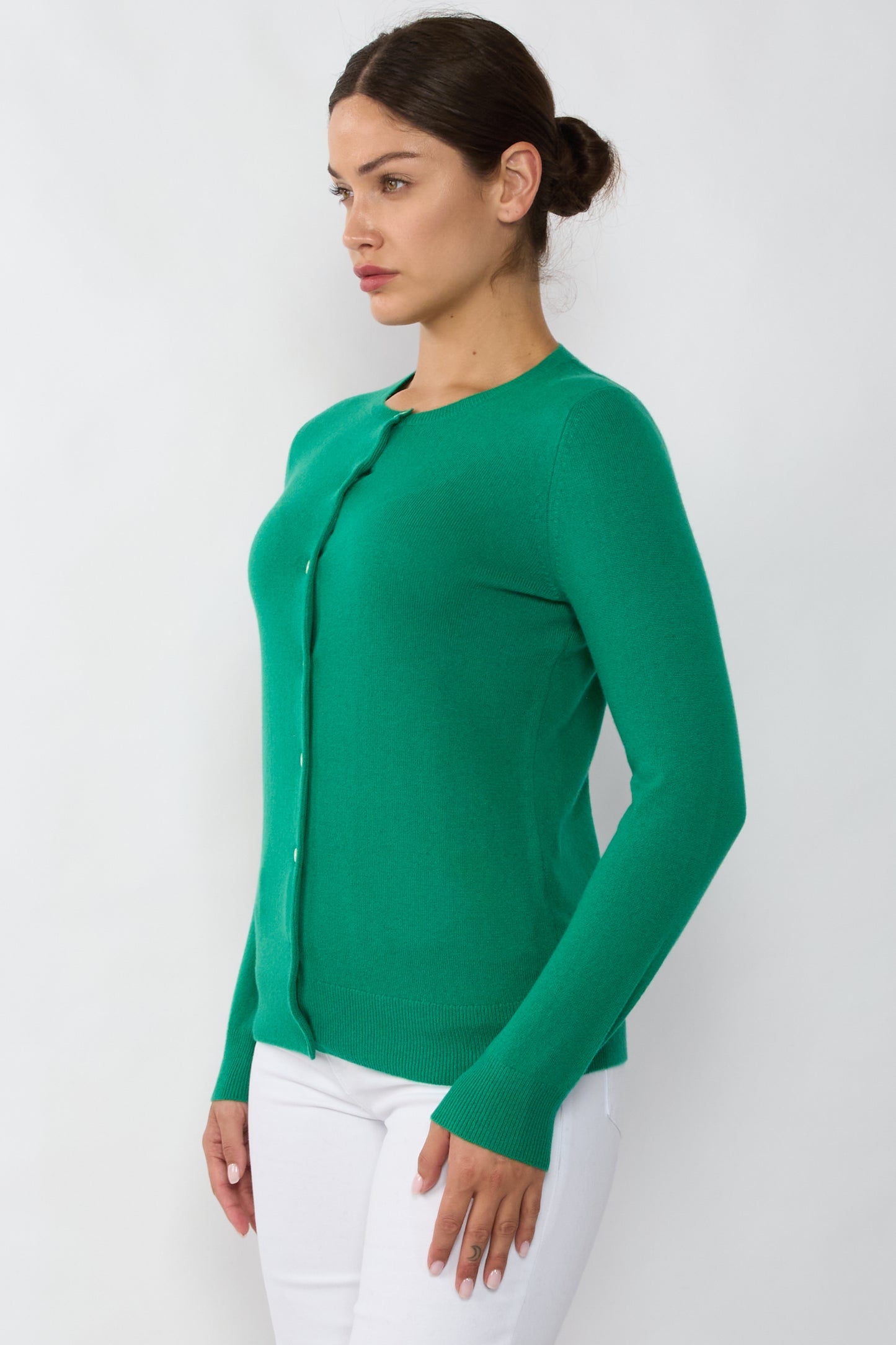 JENNIE LIU Women's 100% Cashmere Button Front Long Sleeve Crewneck Cardigan Sweater