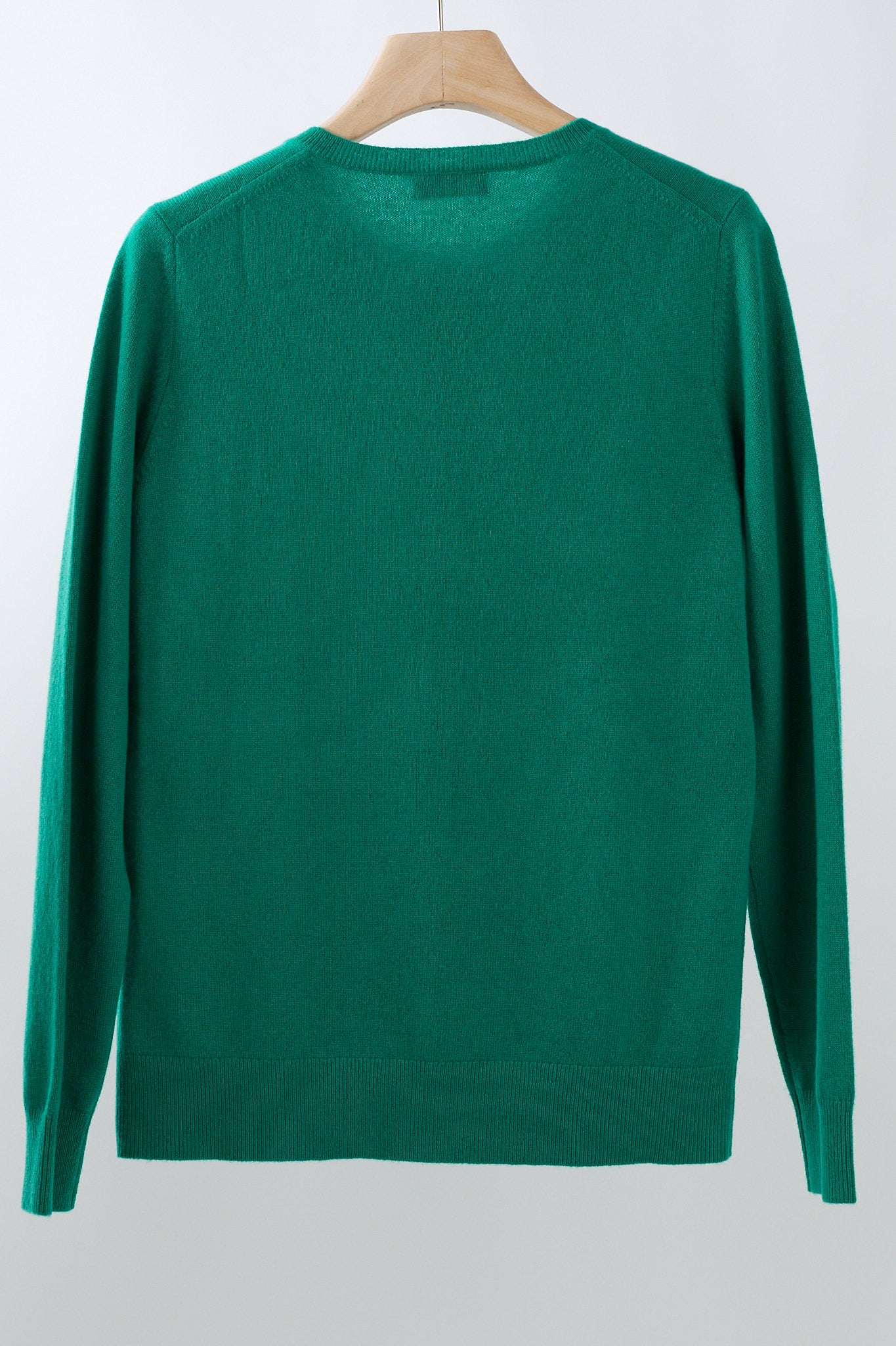 JENNIE LIU Women's 100% Cashmere Button Front Long Sleeve Crewneck Cardigan Sweater