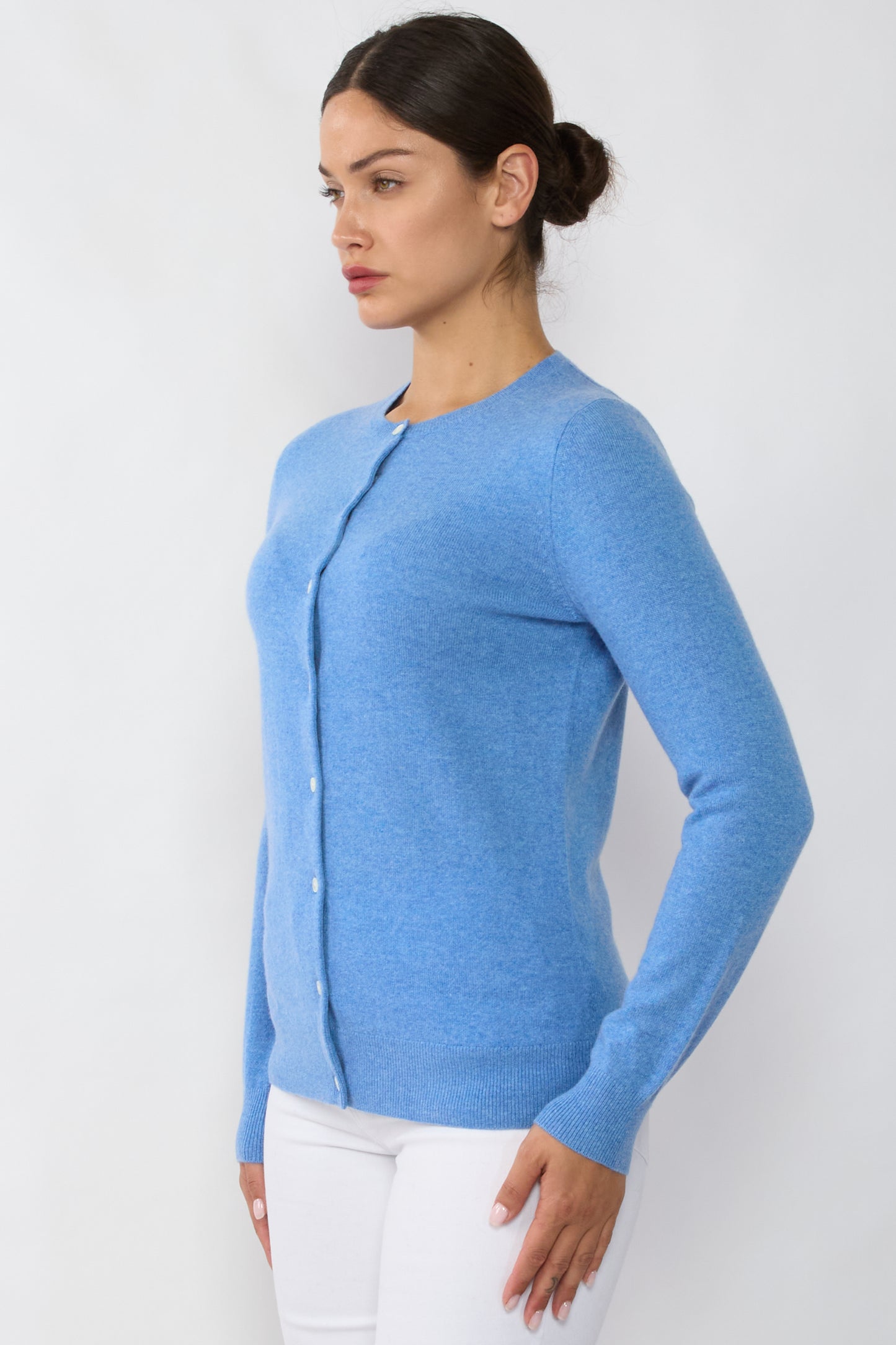 JENNIE LIU Women's 100% Cashmere Button Front Long Sleeve Crewneck Cardigan Sweater