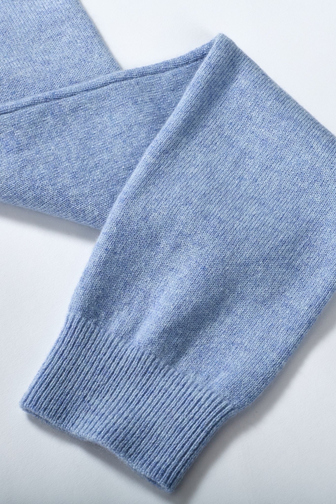 JENNIE LIU Women's 100% Cashmere Button Front Long Sleeve Crewneck Cardigan Sweater