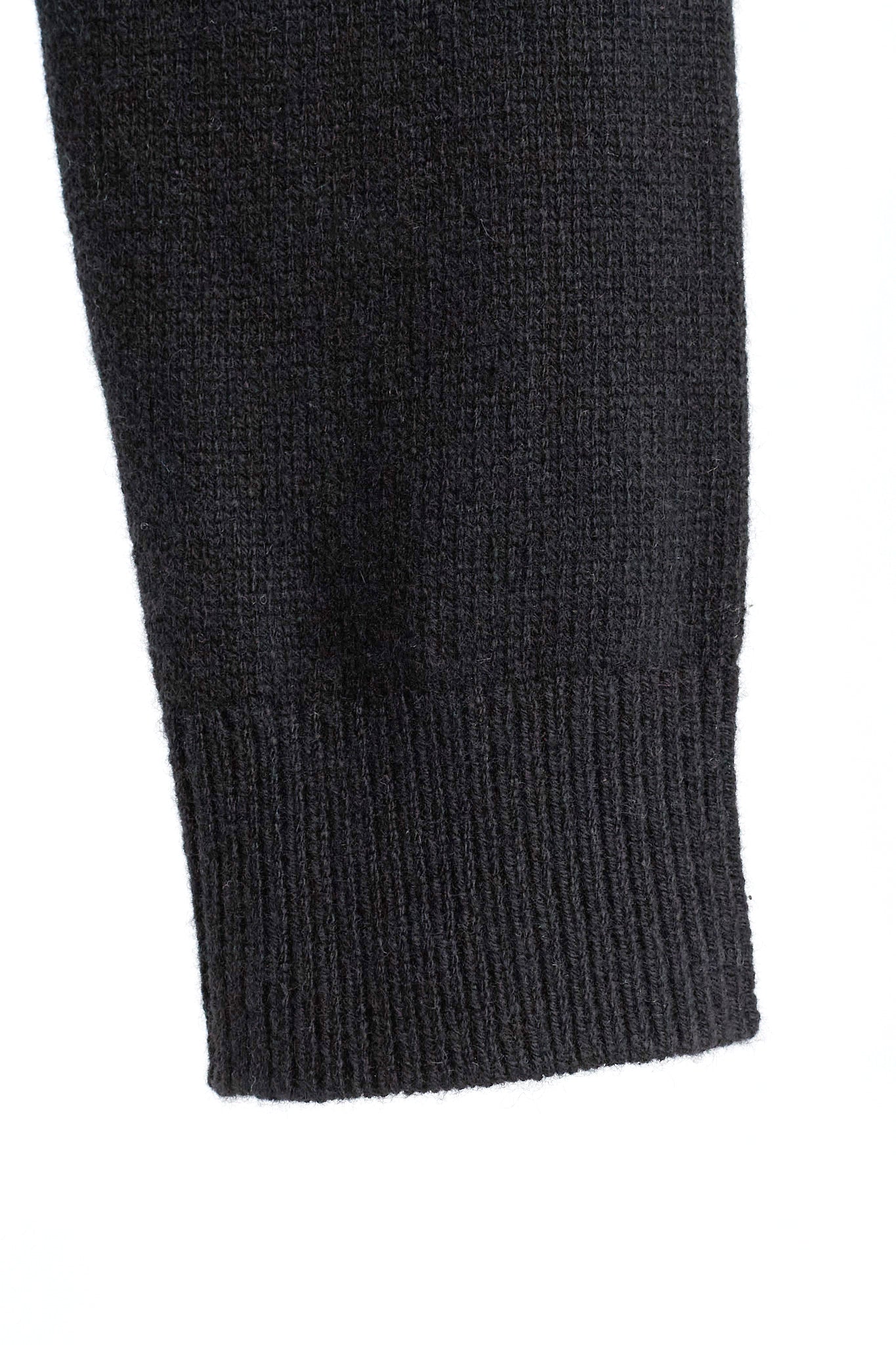 JENNIE LIU 100% Pure Cashmere 4-ply Extra Cozy Long Sleeve Crew Neck Sweater