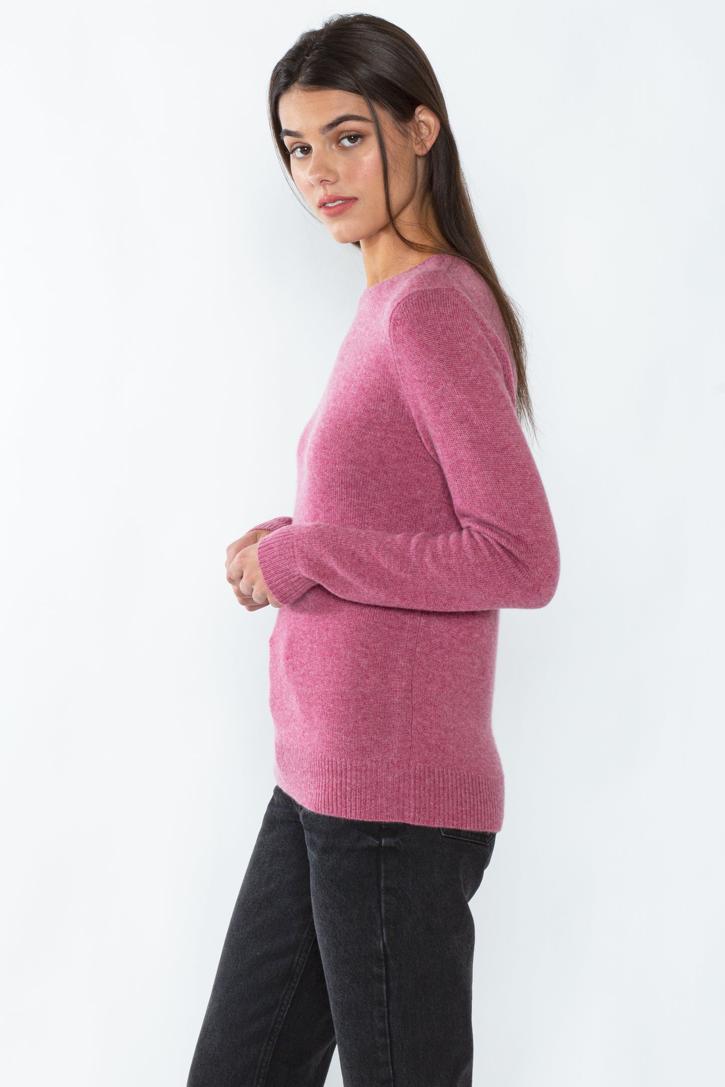 JENNIE LIU 100% Pure Cashmere 4-ply Extra Cozy Long Sleeve Crew Neck Sweater