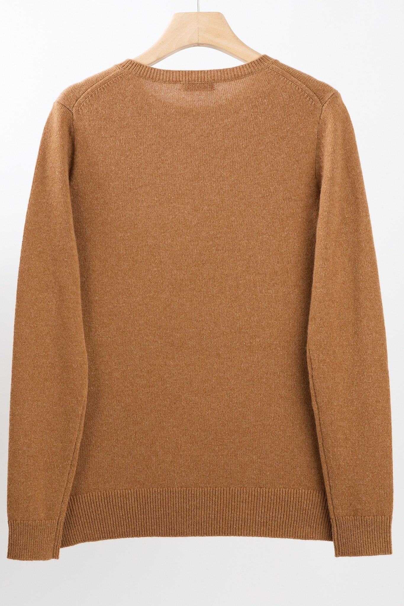 JENNIE LIU 100% Pure Cashmere 4-ply Extra Cozy Long Sleeve Crew Neck Sweater