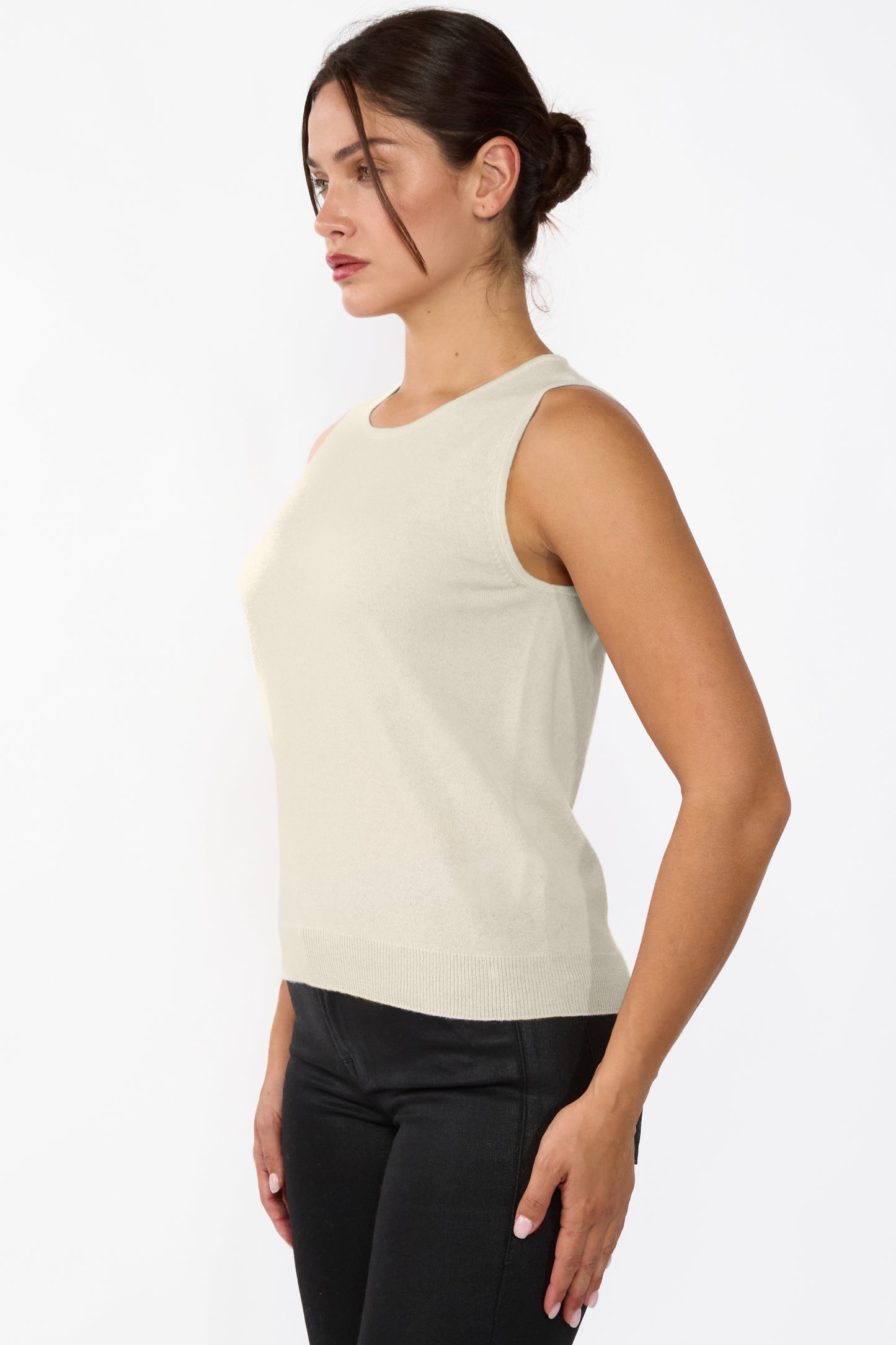 JENNIE LIU 100% Cashmere Tank Tops for Women | Sleeveless Crewneck Sweater Vest