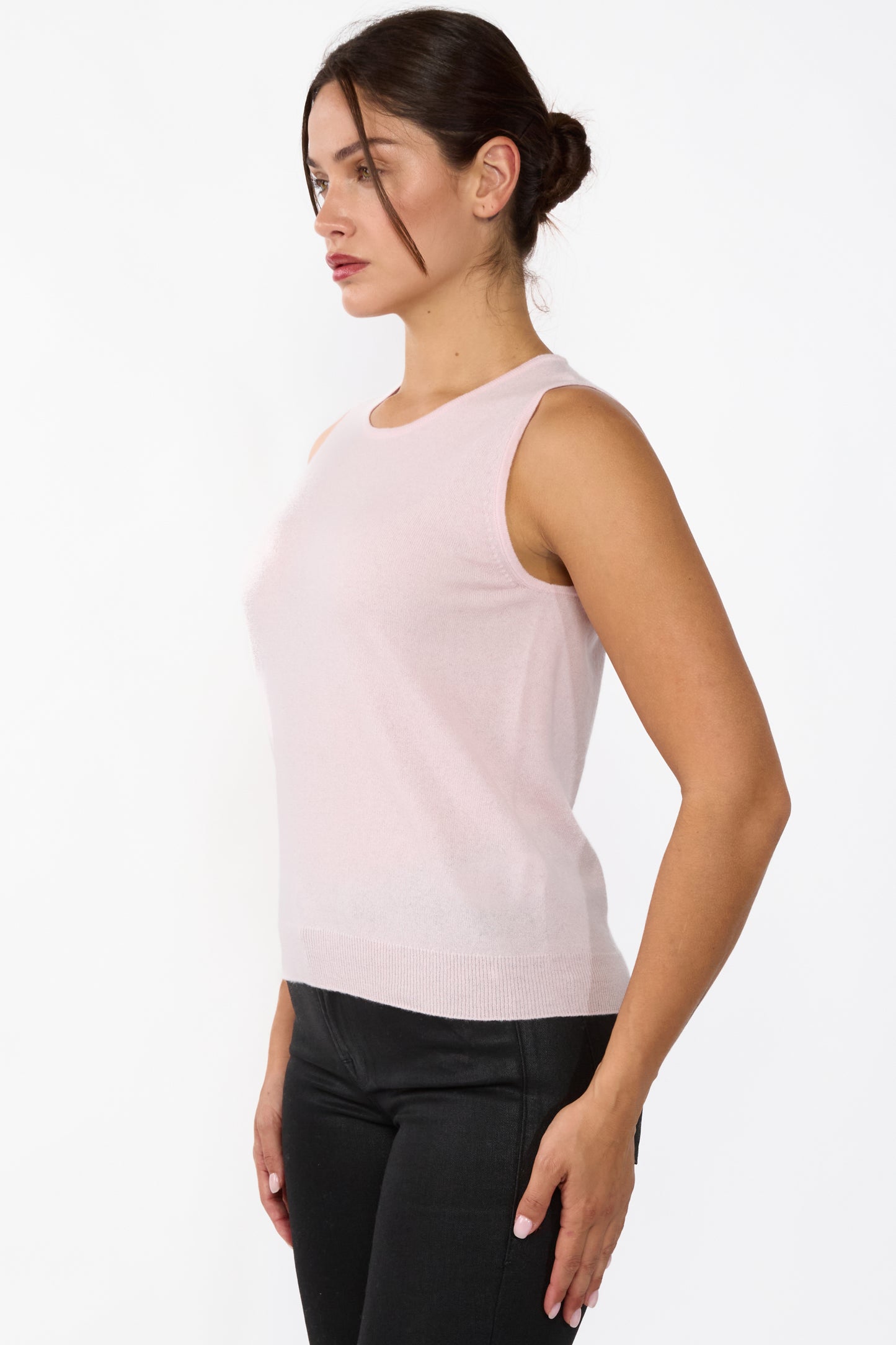 JENNIE LIU 100% Cashmere Tank Tops for Women | Sleeveless Crewneck Sweater Vest
