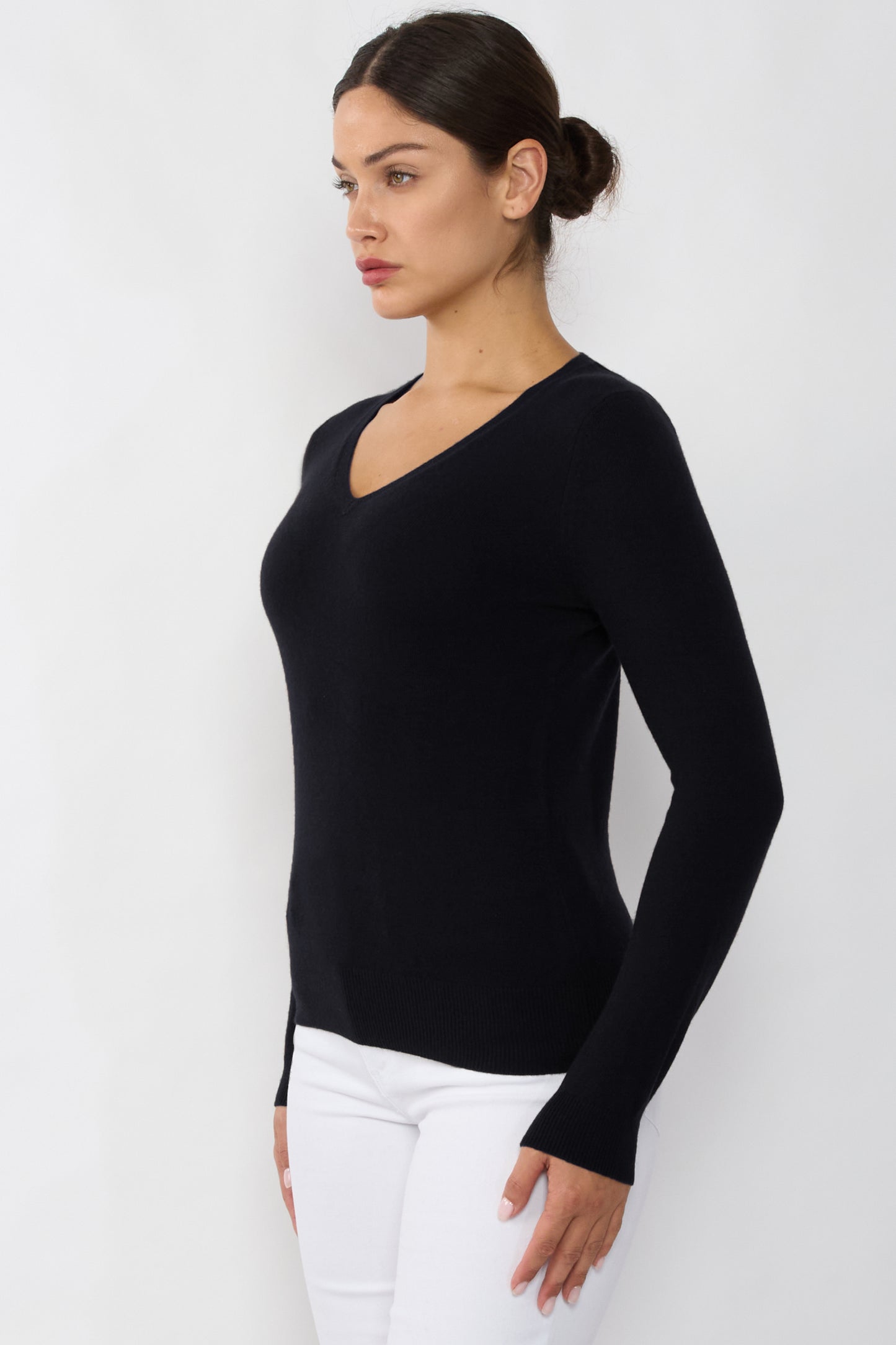 JENNIE LIU Women's 100% Pure Cashmere Long Sleeve Pullover V Neck Sweater