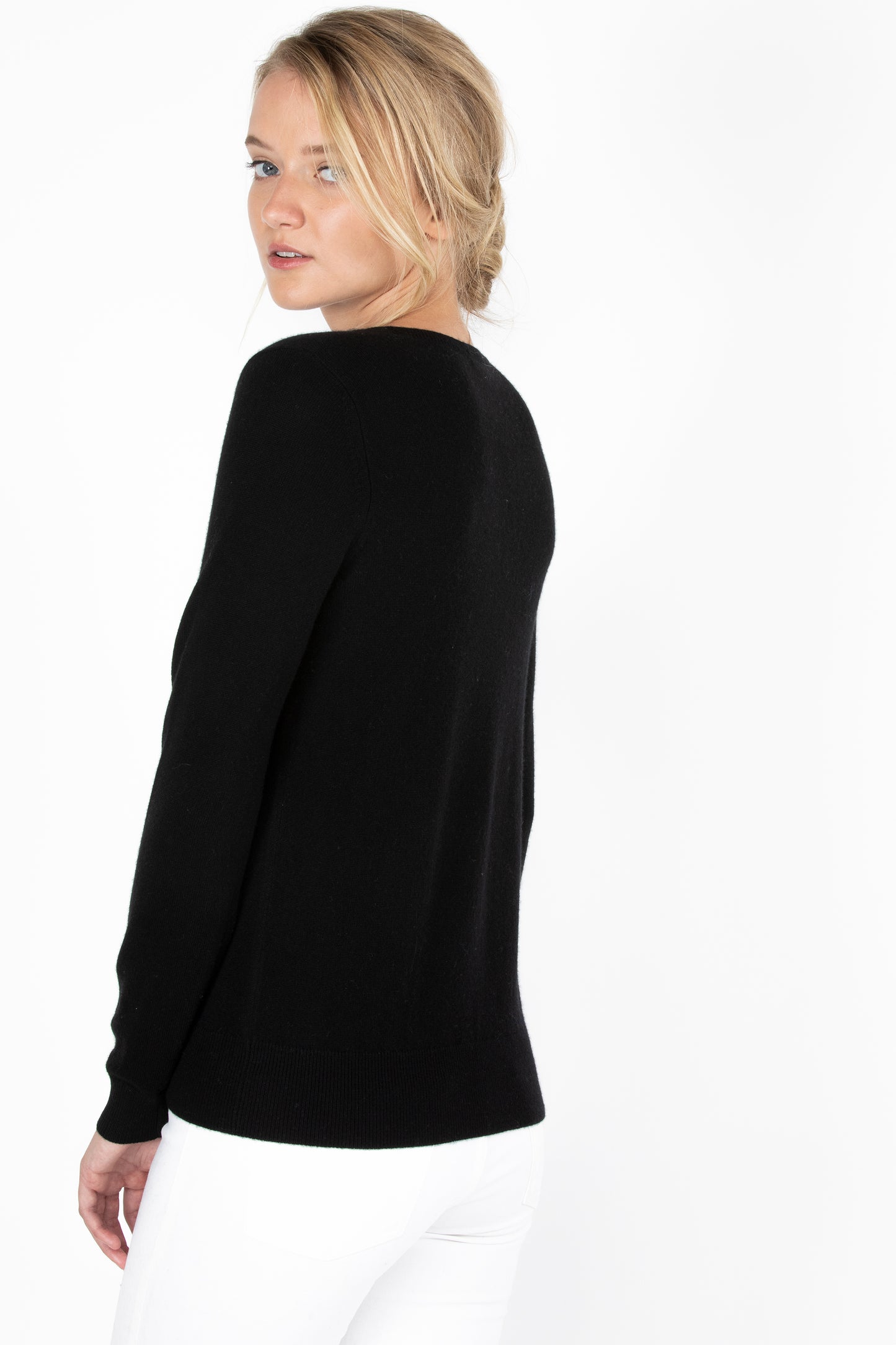 JENNIE LIU Women's 100% Pure Cashmere Long Sleeve Pullover V Neck Sweater