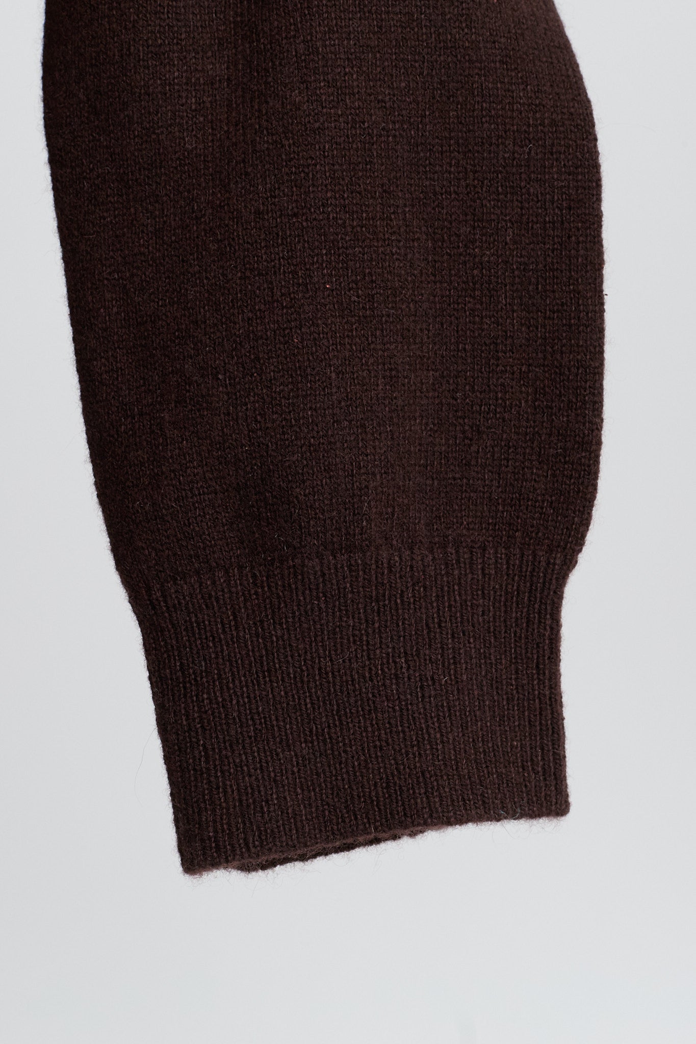 JENNIE LIU Women's 100% Pure Cashmere Long Sleeve Pullover V Neck Sweater