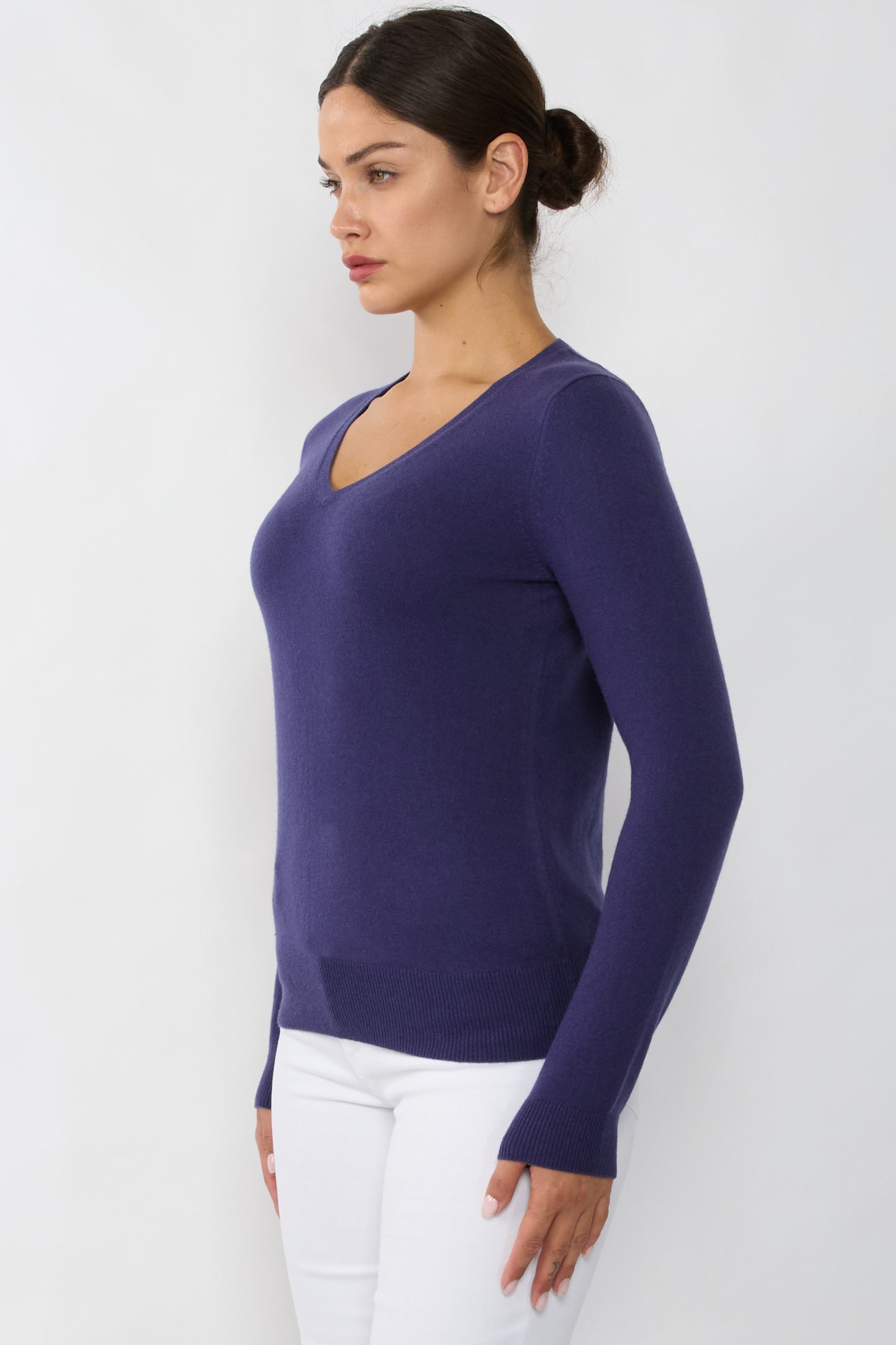 JENNIE LIU Women's 100% Pure Cashmere Long Sleeve Pullover V Neck Sweater