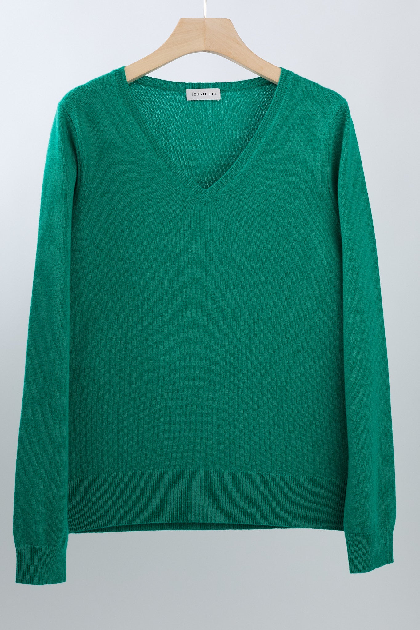 JENNIE LIU Women's 100% Pure Cashmere Long Sleeve Pullover V Neck Sweater