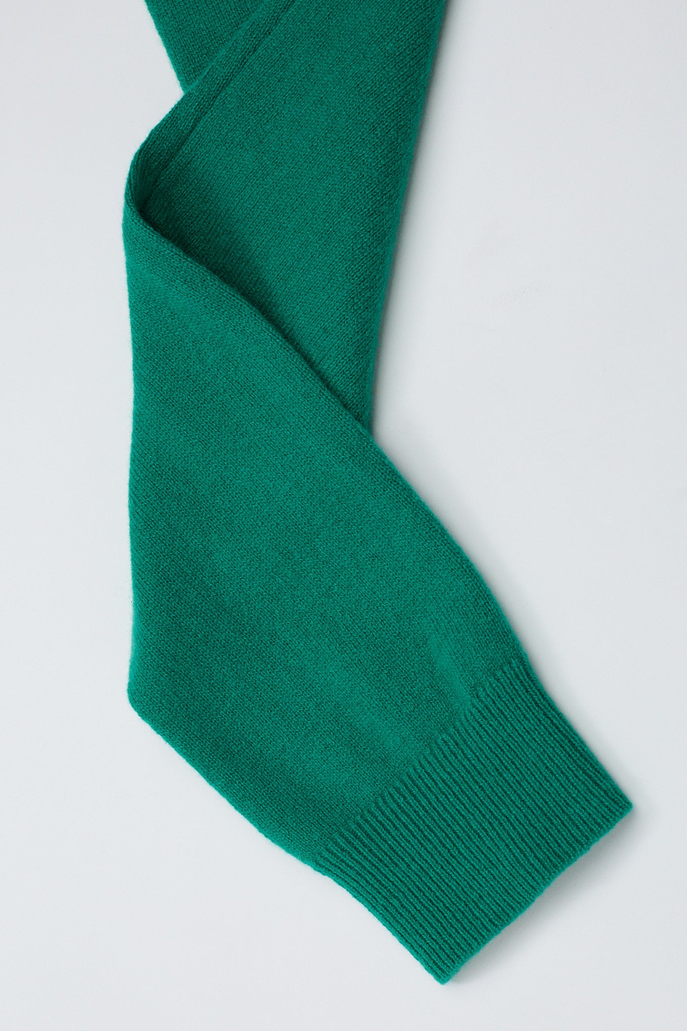 JENNIE LIU Women's 100% Pure Cashmere Long Sleeve Pullover V Neck Sweater