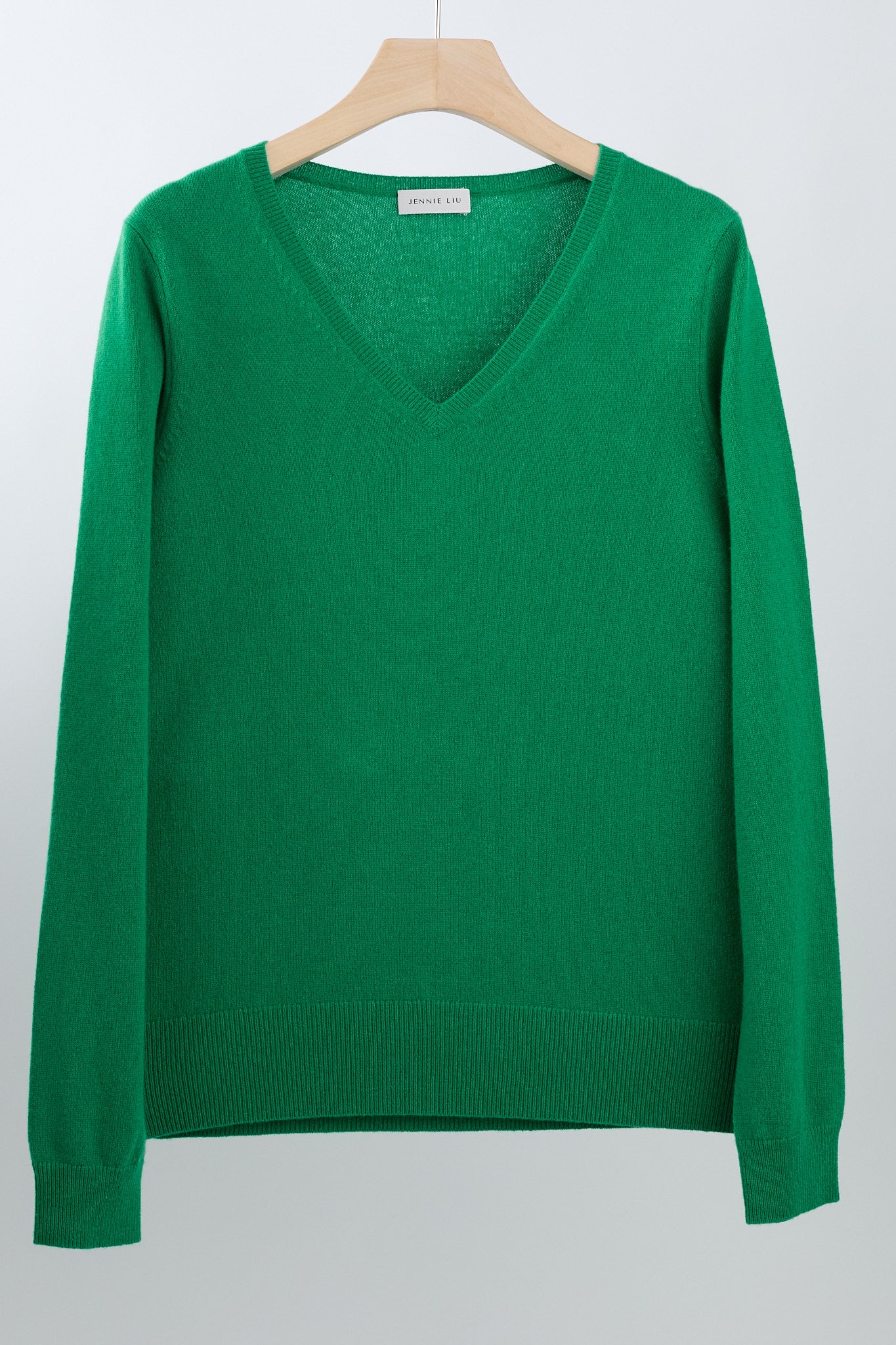 JENNIE LIU Women's 100% Pure Cashmere Long Sleeve Pullover V Neck Sweater