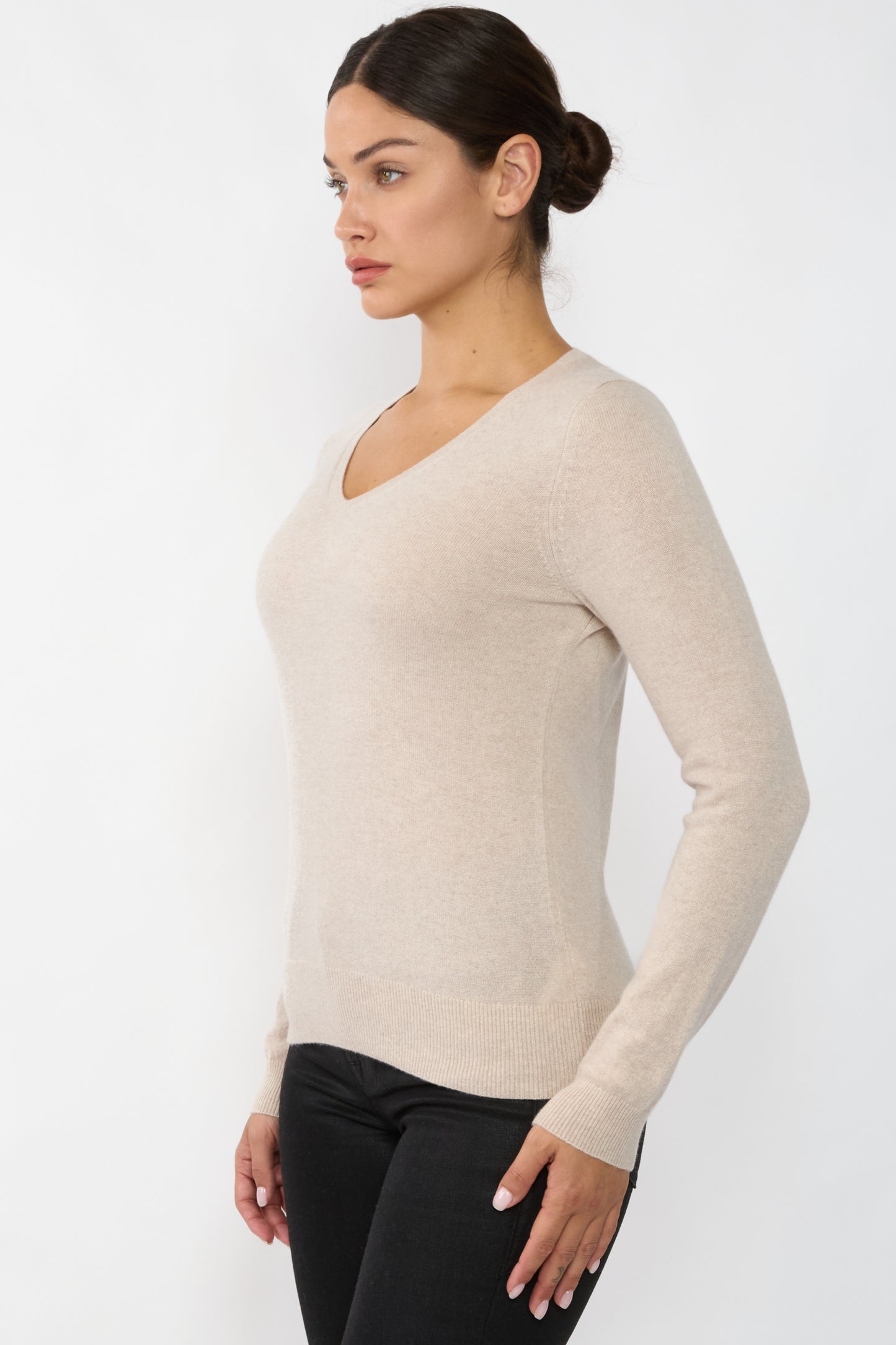 JENNIE LIU Women's 100% Pure Cashmere Long Sleeve Pullover V Neck Sweater