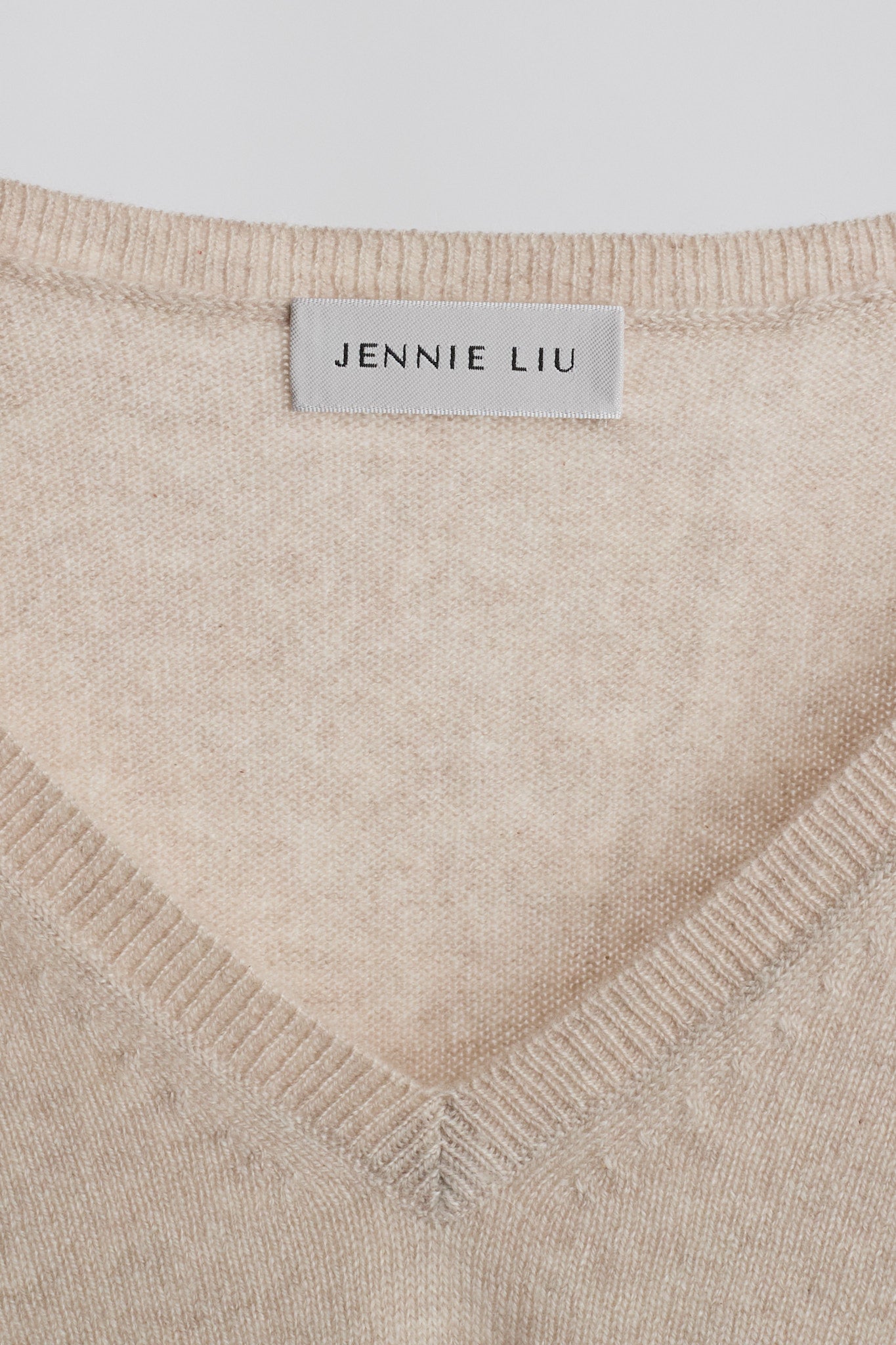 JENNIE LIU Women's 100% Pure Cashmere Long Sleeve Pullover V Neck Sweater