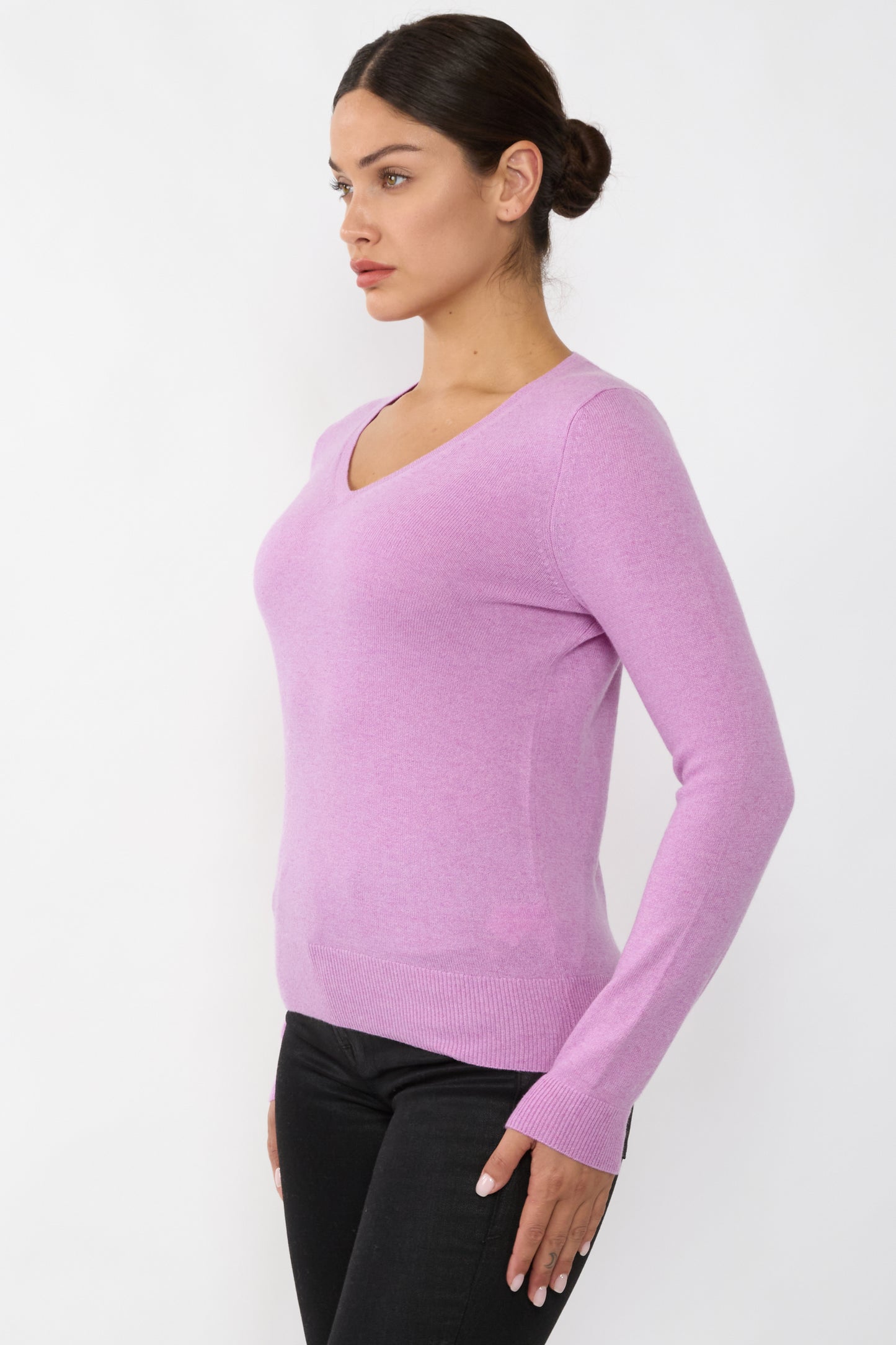 JENNIE LIU Women's 100% Pure Cashmere Long Sleeve Pullover V Neck Sweater