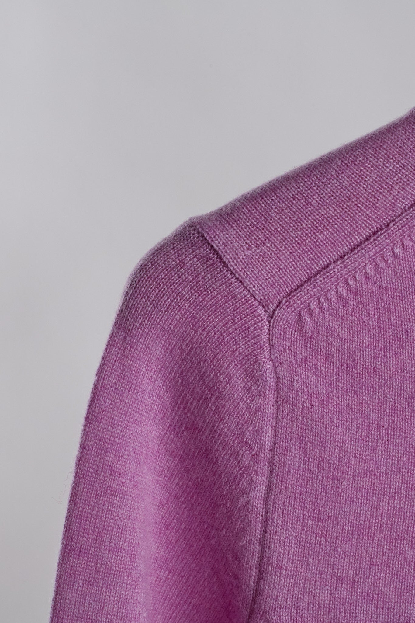 JENNIE LIU Women's 100% Pure Cashmere Long Sleeve Pullover V Neck Sweater