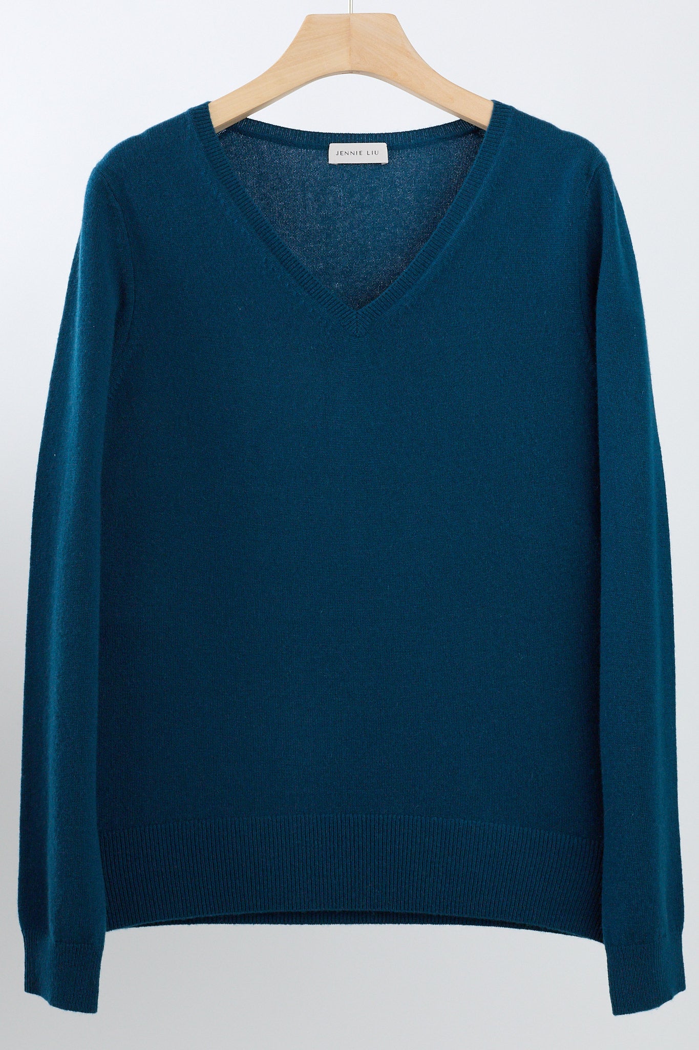 JENNIE LIU Women's 100% Pure Cashmere Long Sleeve Pullover V Neck Sweater