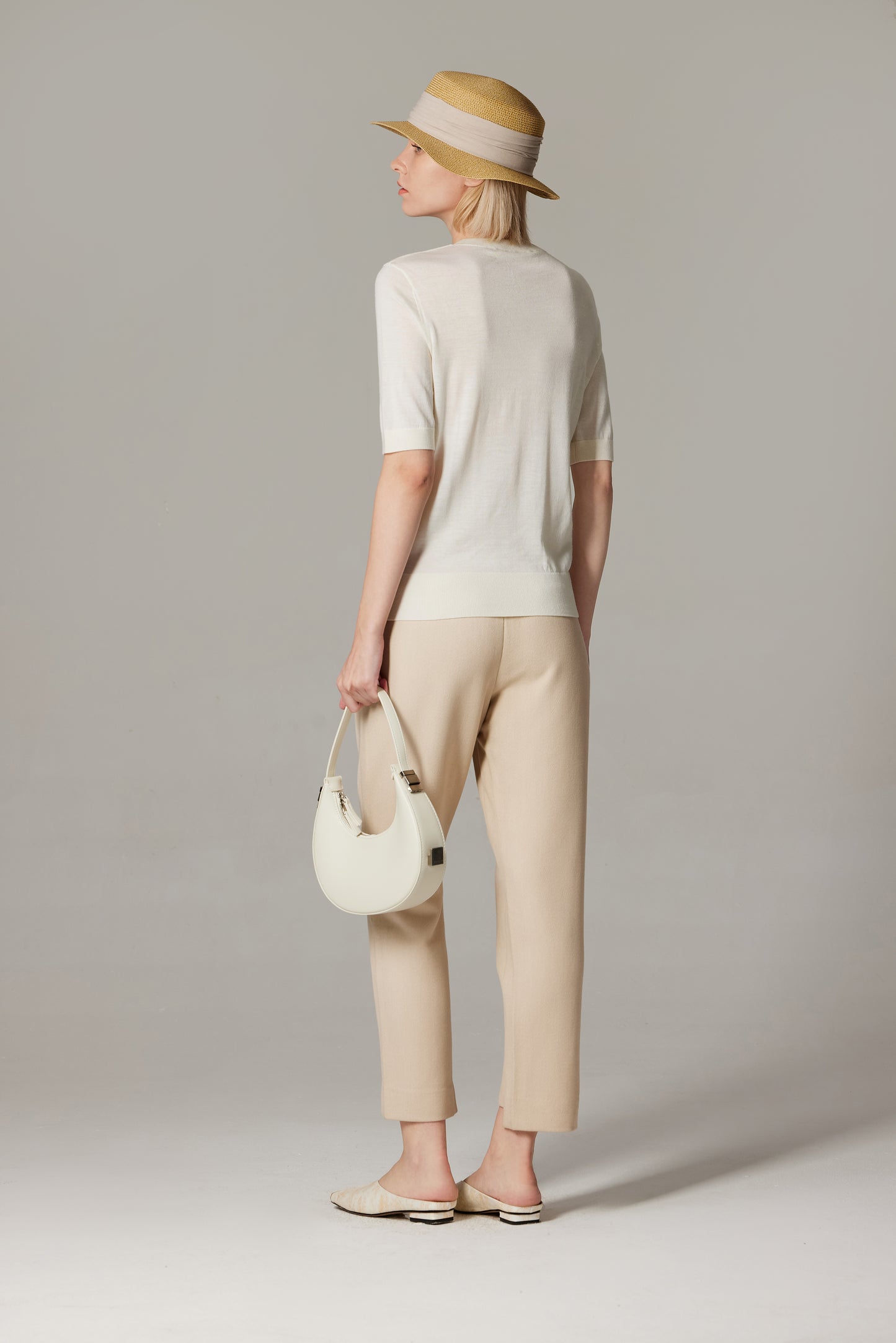 JENNIE LIU Women's Tissue Weight 75% Merino Wool 25% Silk Crew Neck Short Sleeve T Shirt Sweater | Ultra Soft Machine-Washable Sweaters for Women