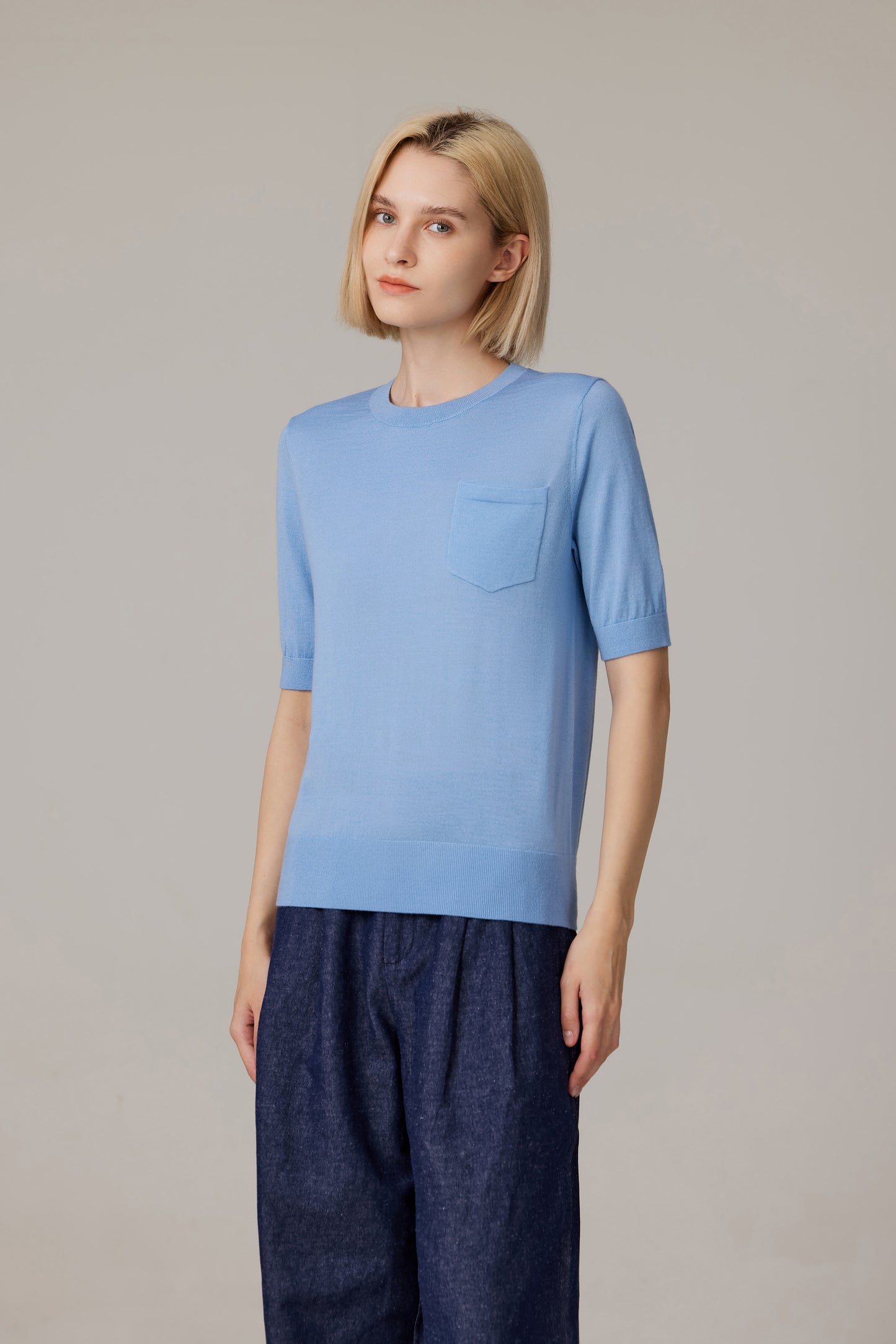 JENNIE LIU Women's Tissue Weight 75% Merino Wool 25% Silk Crew Neck Short Sleeve T Shirt Sweater | Ultra Soft Machine-Washable Sweaters for Women