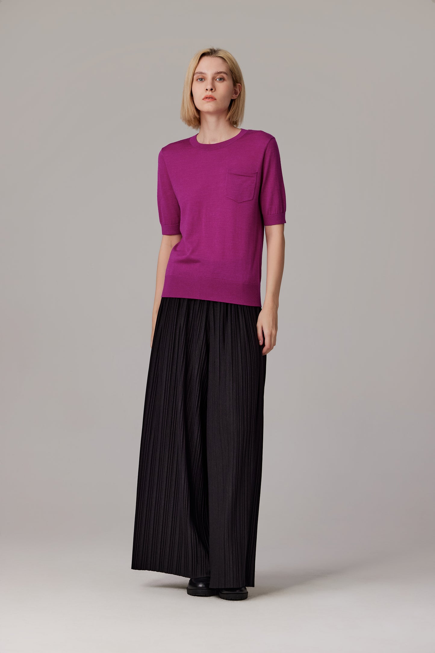 JENNIE LIU Women's Tissue Weight 75% Merino Wool 25% Silk Crew Neck Short Sleeve T Shirt Sweater | Ultra Soft Machine-Washable Sweaters for Women