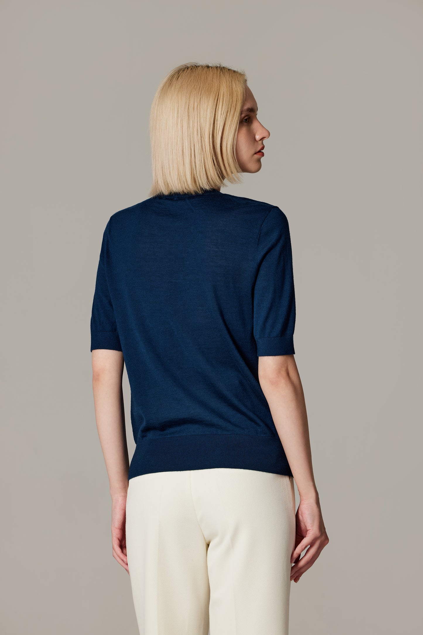 JENNIE LIU Women's Tissue Weight 75% Merino Wool 25% Silk Crew Neck Short Sleeve T Shirt Sweater | Ultra Soft Machine-Washable Sweaters for Women