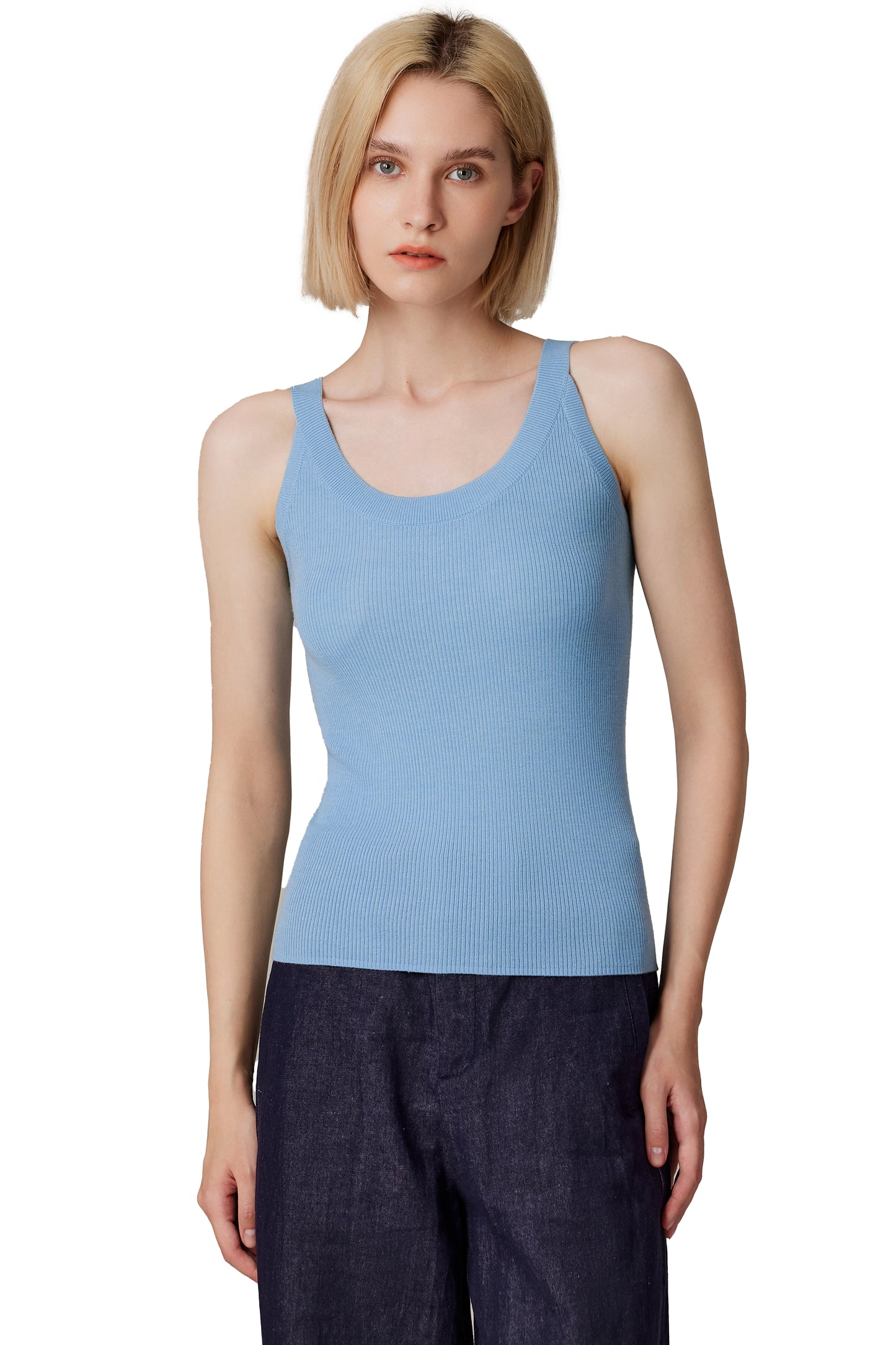 JENNIE LIU Women's Scoop Neck Tank Top | 75% Merino Wool 25% Silk Ultra-Soft Layering Essential | Natrual Moisture Wicking Sweater