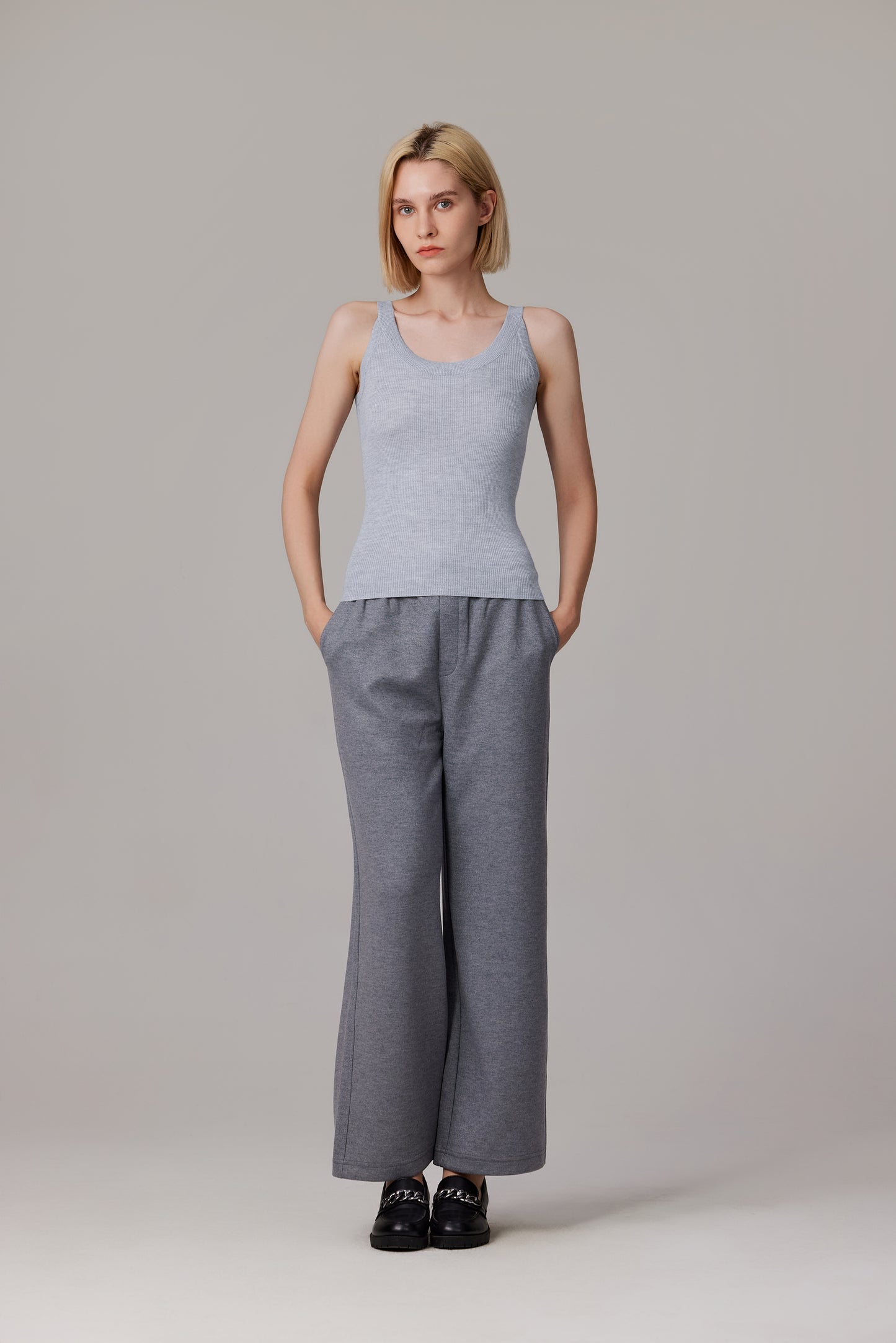 JENNIE LIU Women's Scoop Neck Tank Top | 75% Merino Wool 25% Silk Ultra-Soft Layering Essential | Natrual Moisture Wicking Sweater