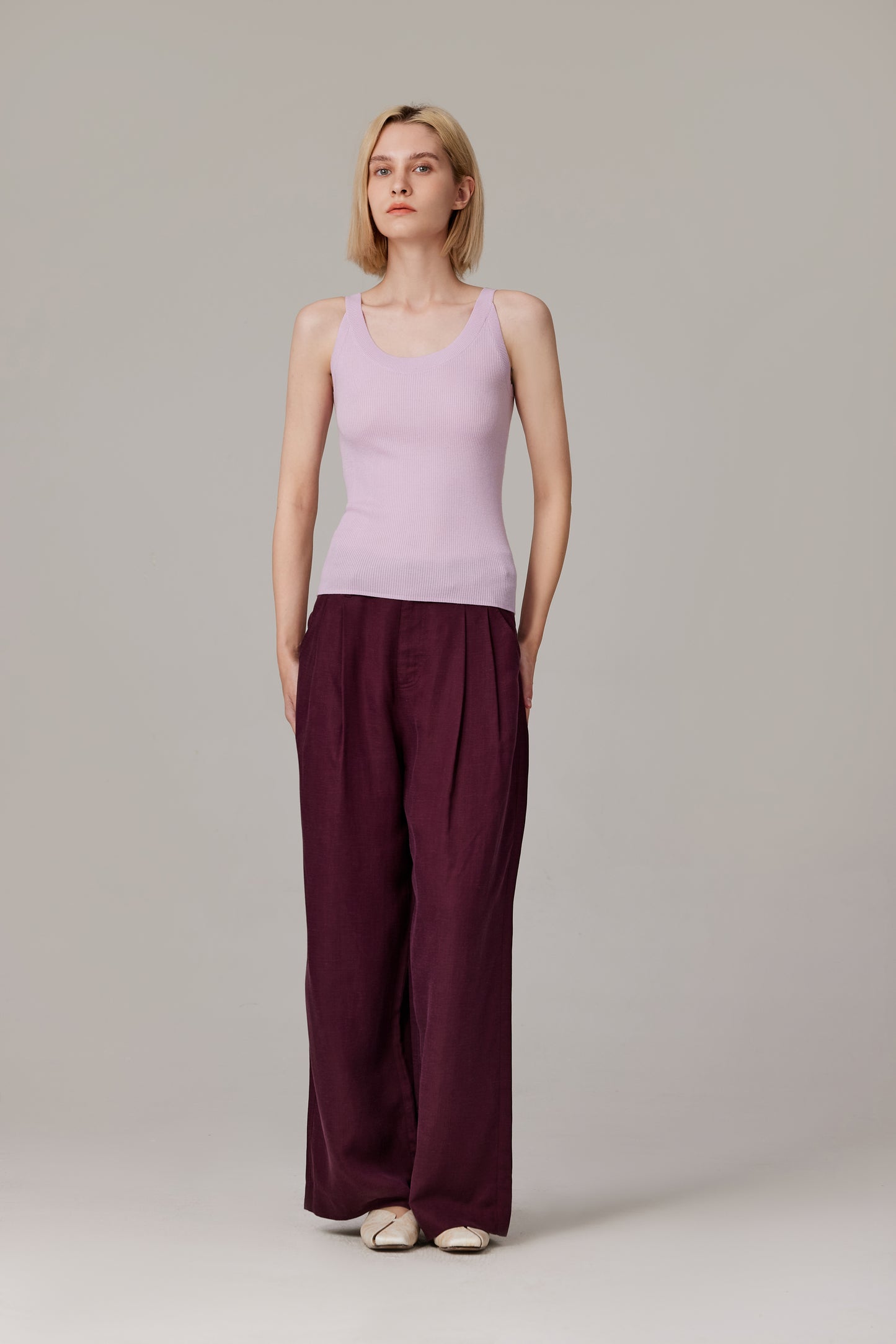 JENNIE LIU Women's Scoop Neck Tank Top | 75% Merino Wool 25% Silk Ultra-Soft Layering Essential | Natrual Moisture Wicking Sweater