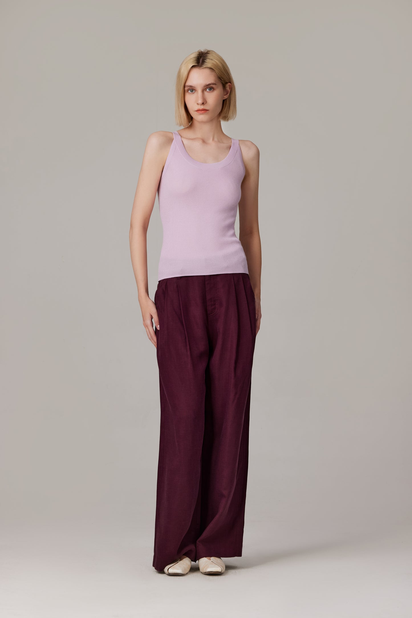 JENNIE LIU Women's Scoop Neck Tank Top | 75% Merino Wool 25% Silk Ultra-Soft Layering Essential | Natrual Moisture Wicking Sweater